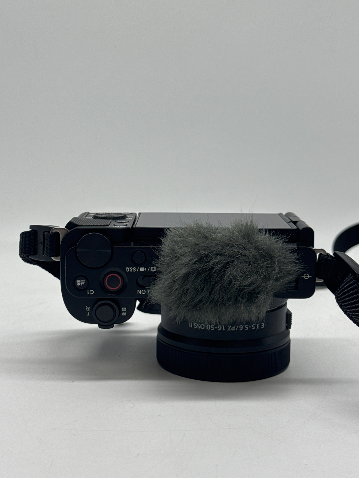 Sony ZV-E10 24MP Mirrorless w/ 16-50mm OSS II Lens Black - Used