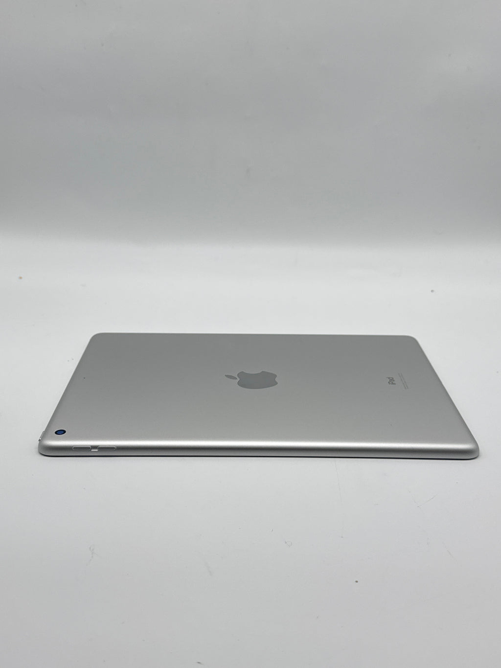 Apple iPad 9th Gen A2602 Wi-Fi 64GB Silver 10.2in A13 Bionic - Used