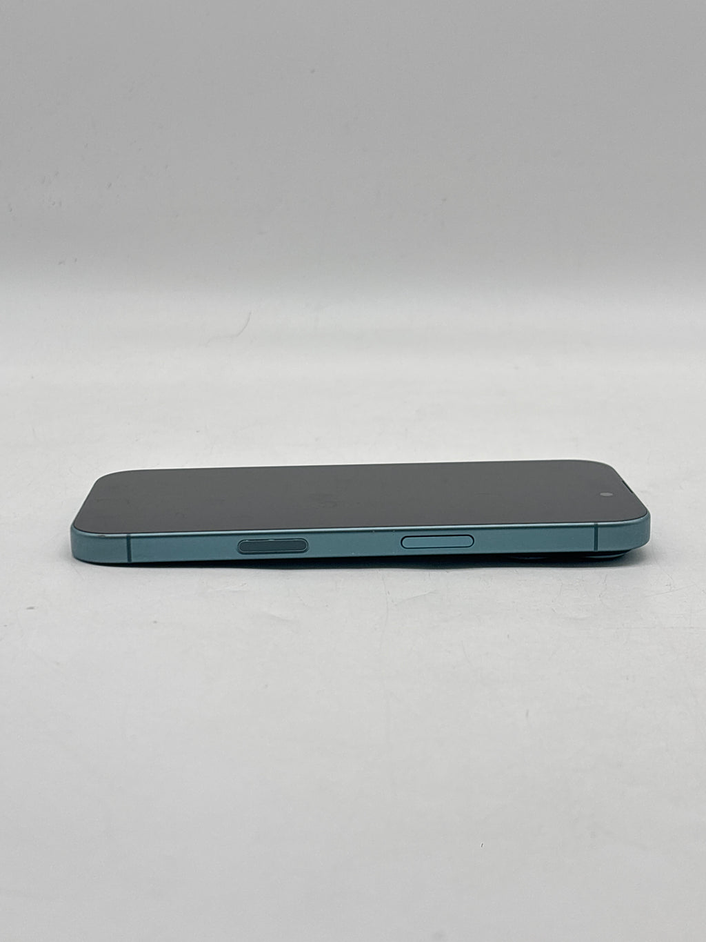 Apple iPhone 16 128GB Unlocked Teal - Used