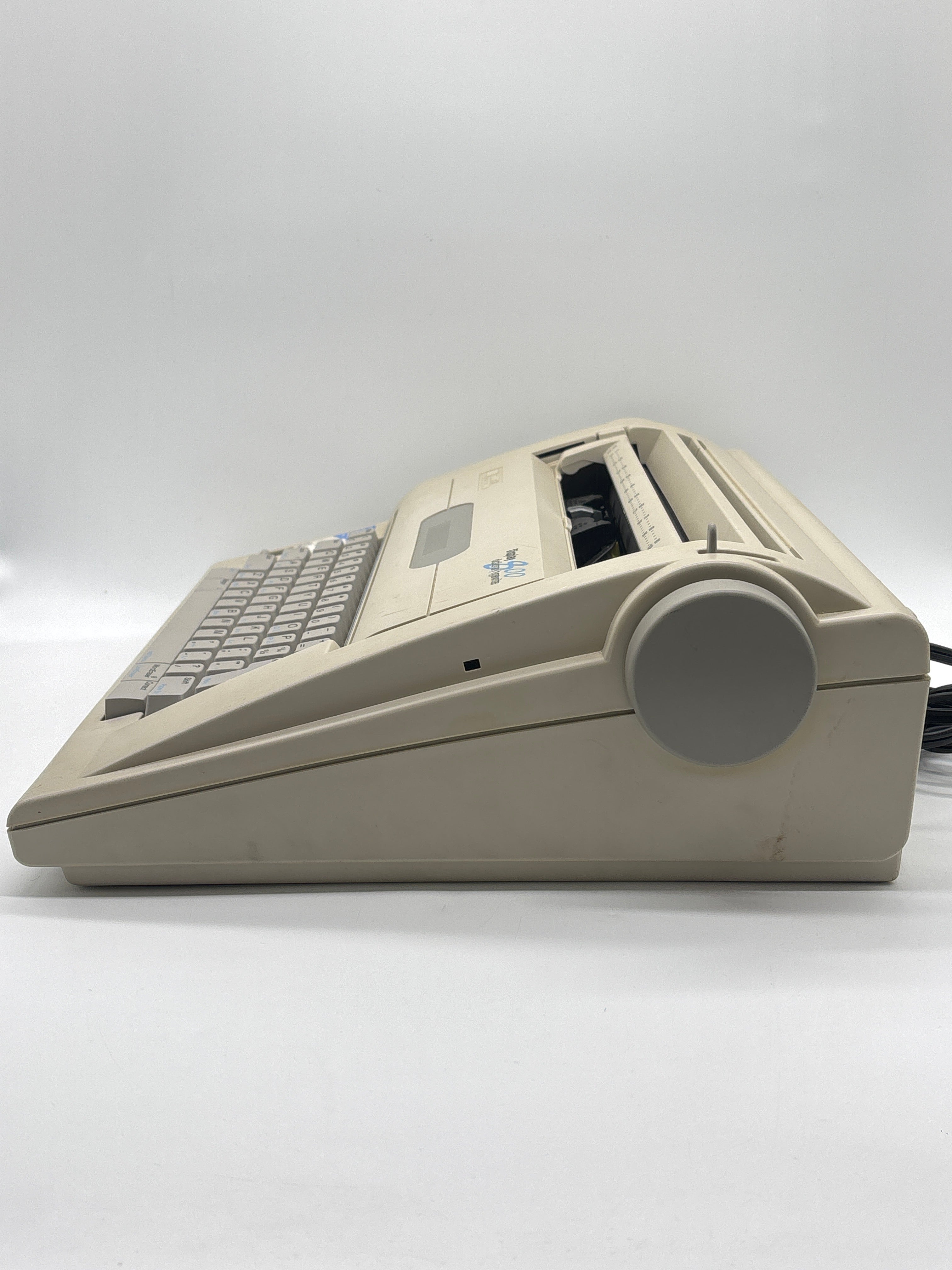 Smith Corona NA3HH Display 800 Dictionary Typewriter - Used