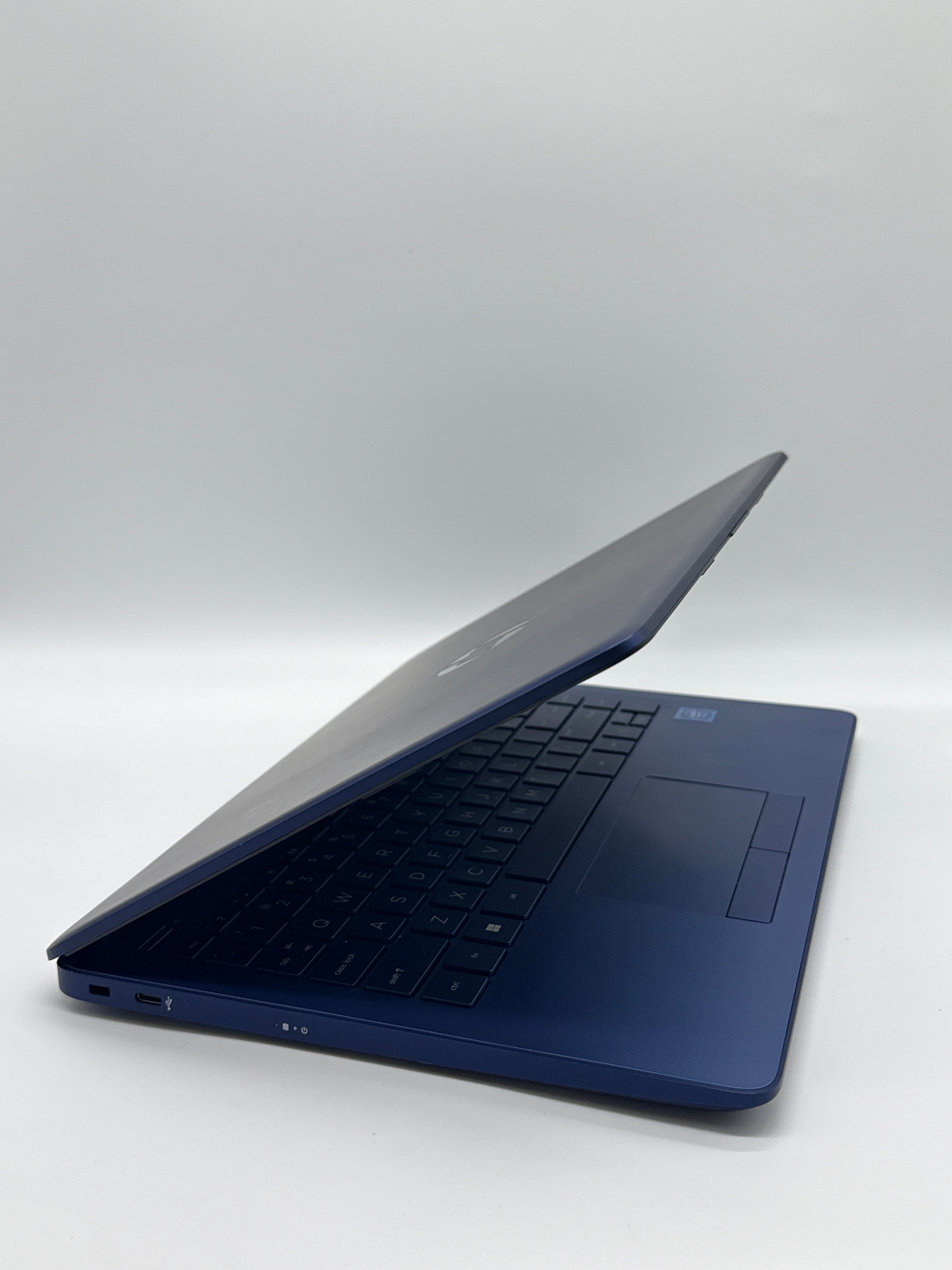 HP Stream 14-CF2111WM 14 inch Intel Celeron N 4GB RAM 64GB Blue