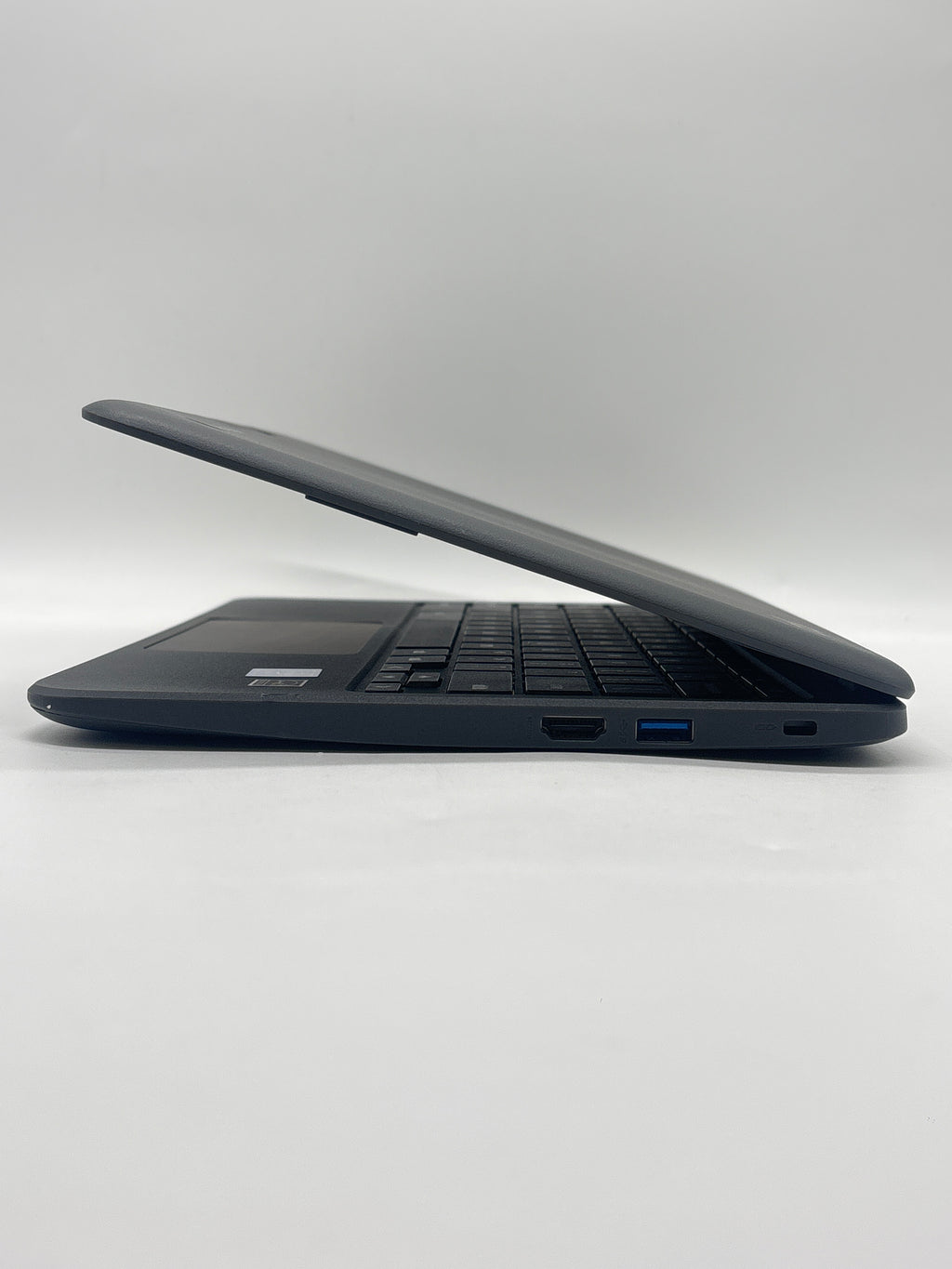 CTL Nl71CT Laptop Pentium N4020 4GB RAM 32GB