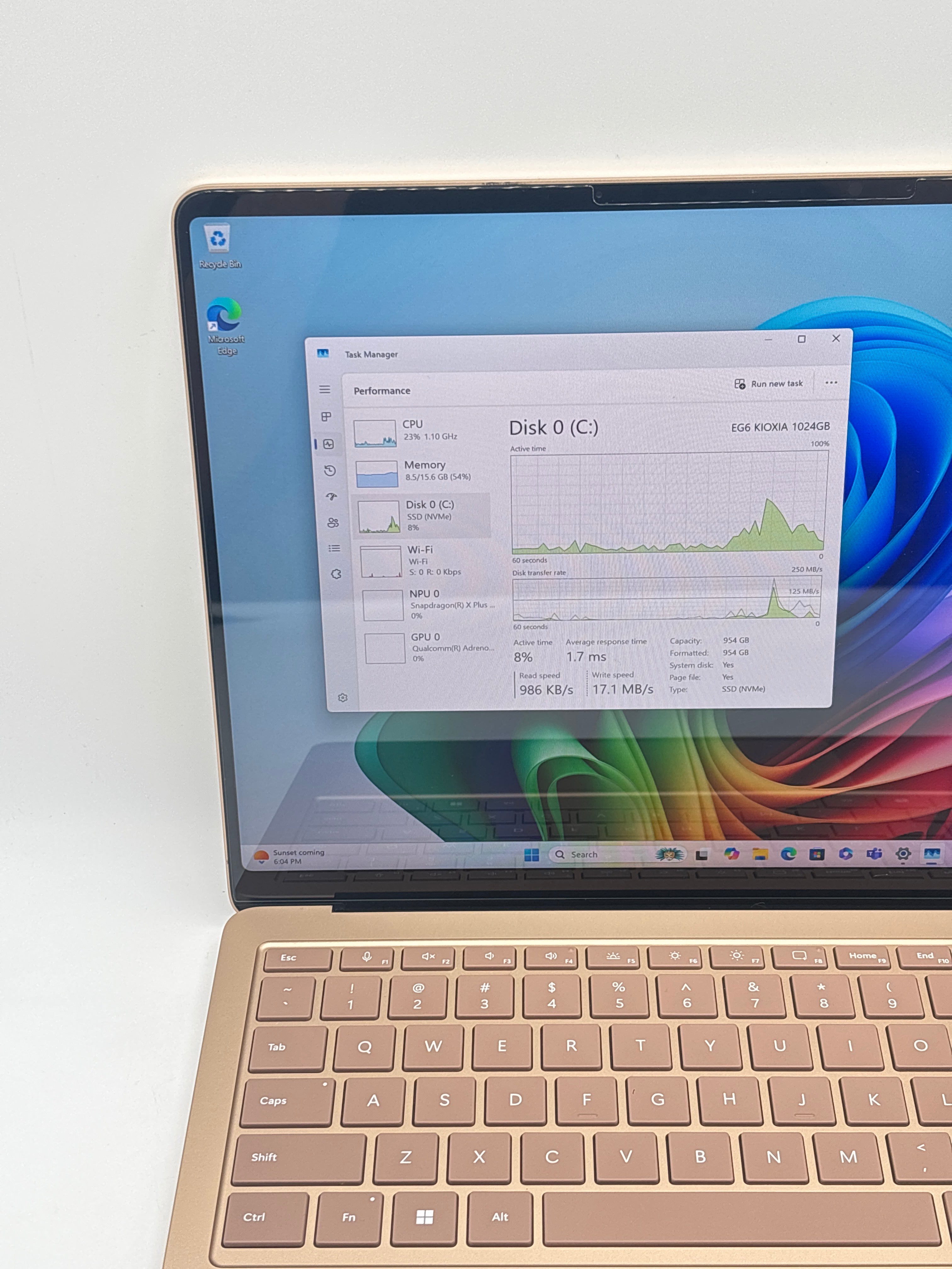 Microsoft Surface Laptop 7 2036 Snapdragon X 16GB RAM 1TB SSD - Used