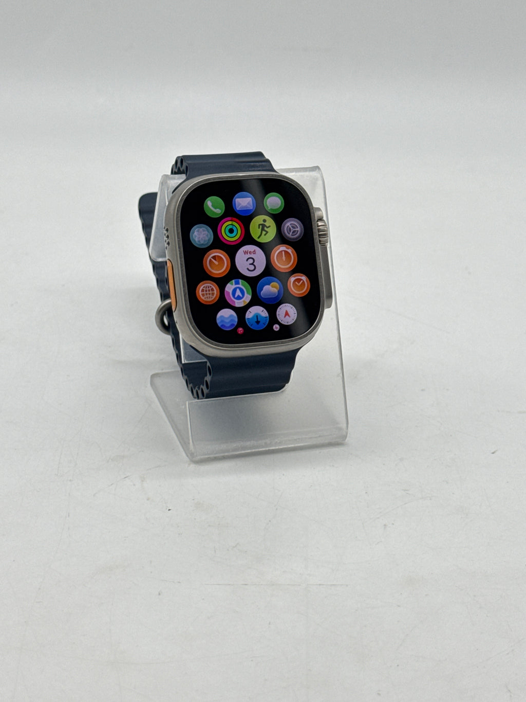 Apple Watch Ultra 2 A2986 49mm Titanium GPS + Cellular - Used