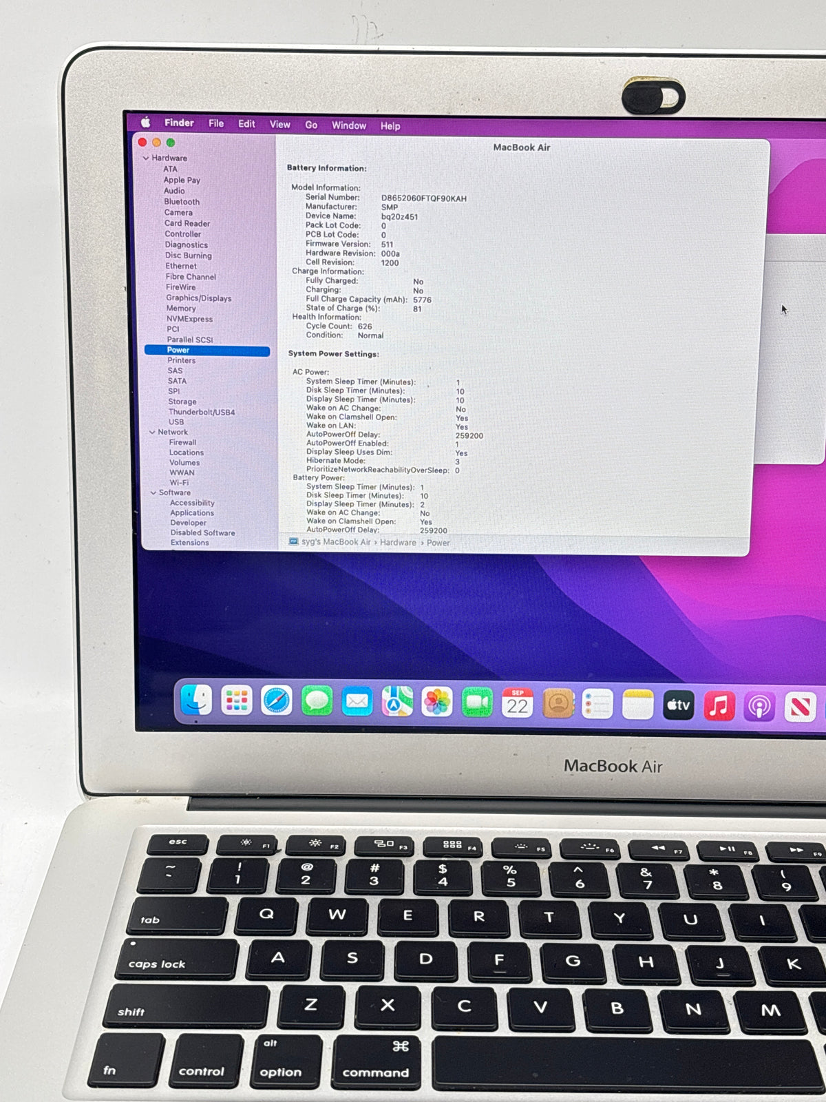 Apple MacBook Air 13" 2015 A1466 Core i7 8GB RAM 256GB Flash Storage - Used