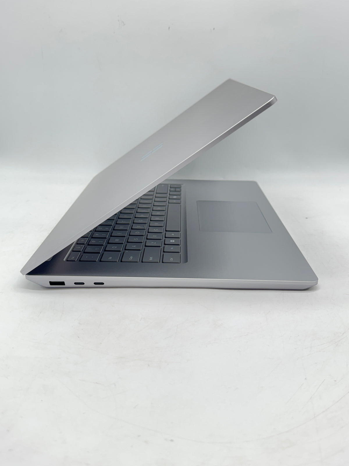 Microsoft Surface Laptop 6 15" Ultra 7 165H 32GB RAM 512GB SSD - Used
