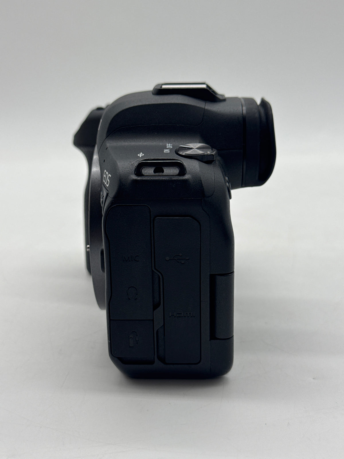 Canon EOS R6 Mirrorless Camera Body Only Black w/ Battery No Charger - Used