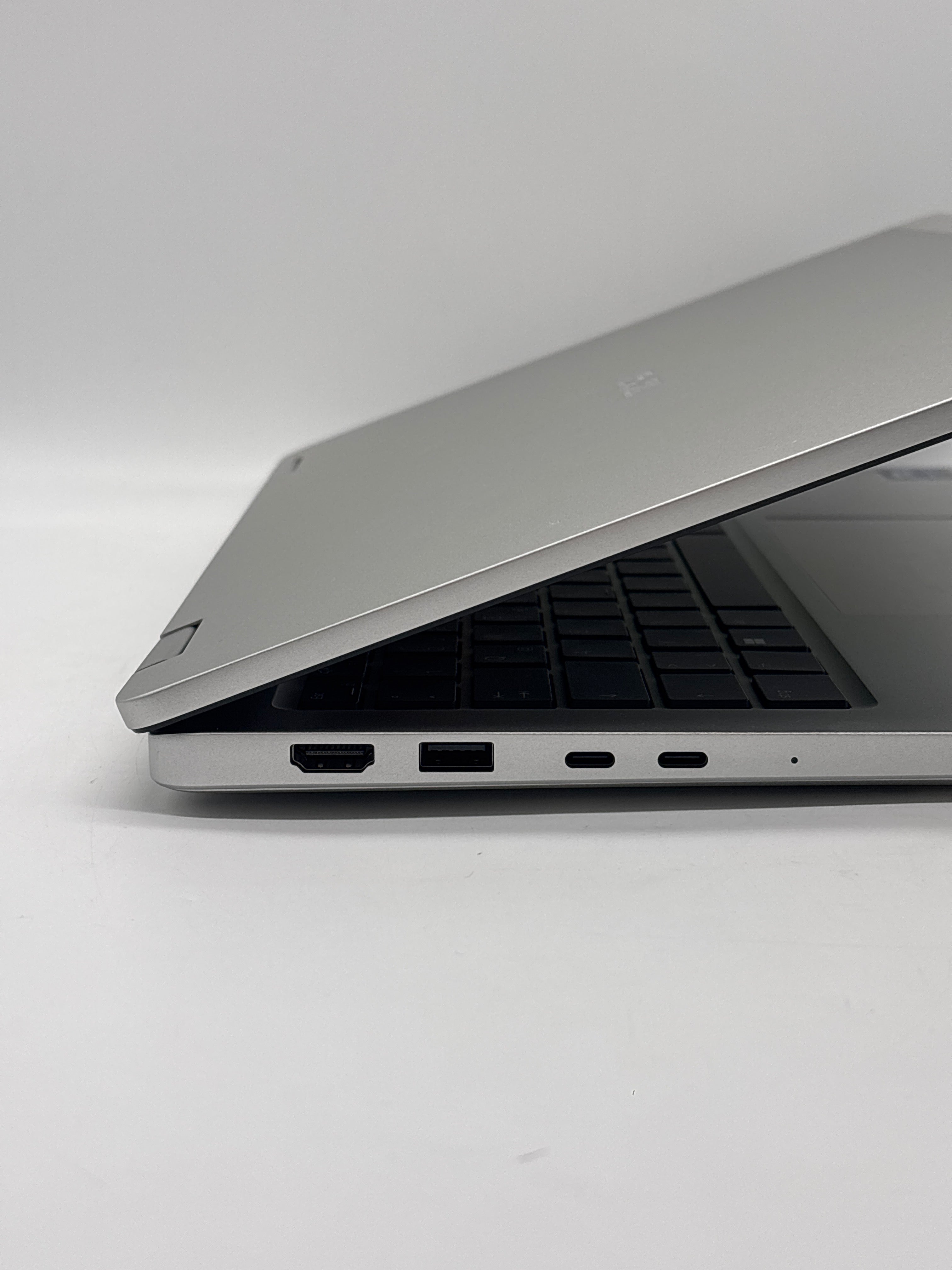 Dell Pro 14 Plus 2-in-1 Ultra 5 235U 32GB RAM 512GB SSD - Remotely Managed