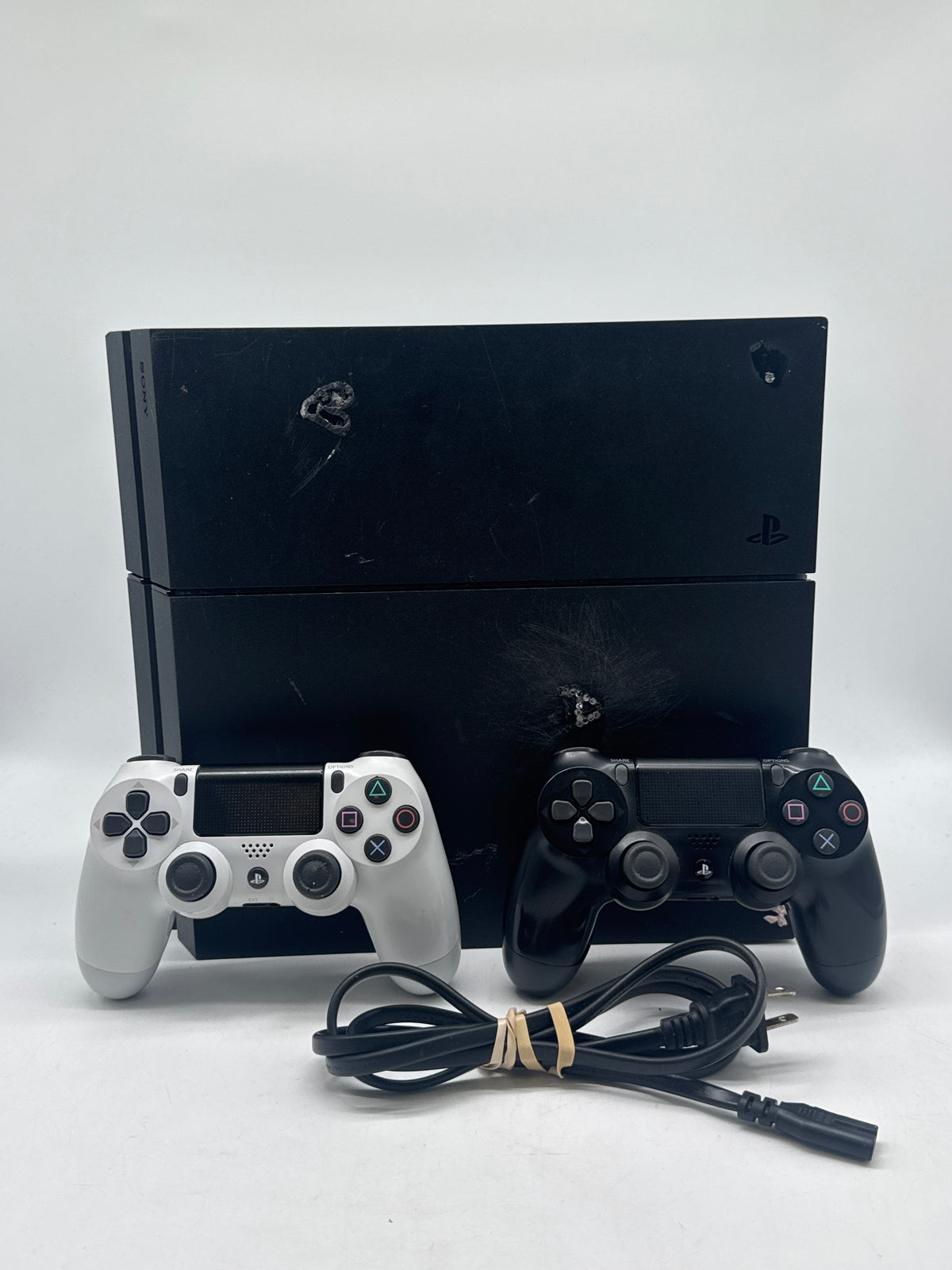 Sony PlayStation 4 CUH-1215A 500GB w/ 2 Controllers Black - Used