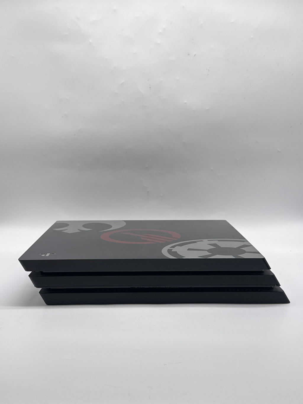 Sony PlayStation 4 Pro 1TB CUH-7115B Star Wars Battlefront II Edition - Used