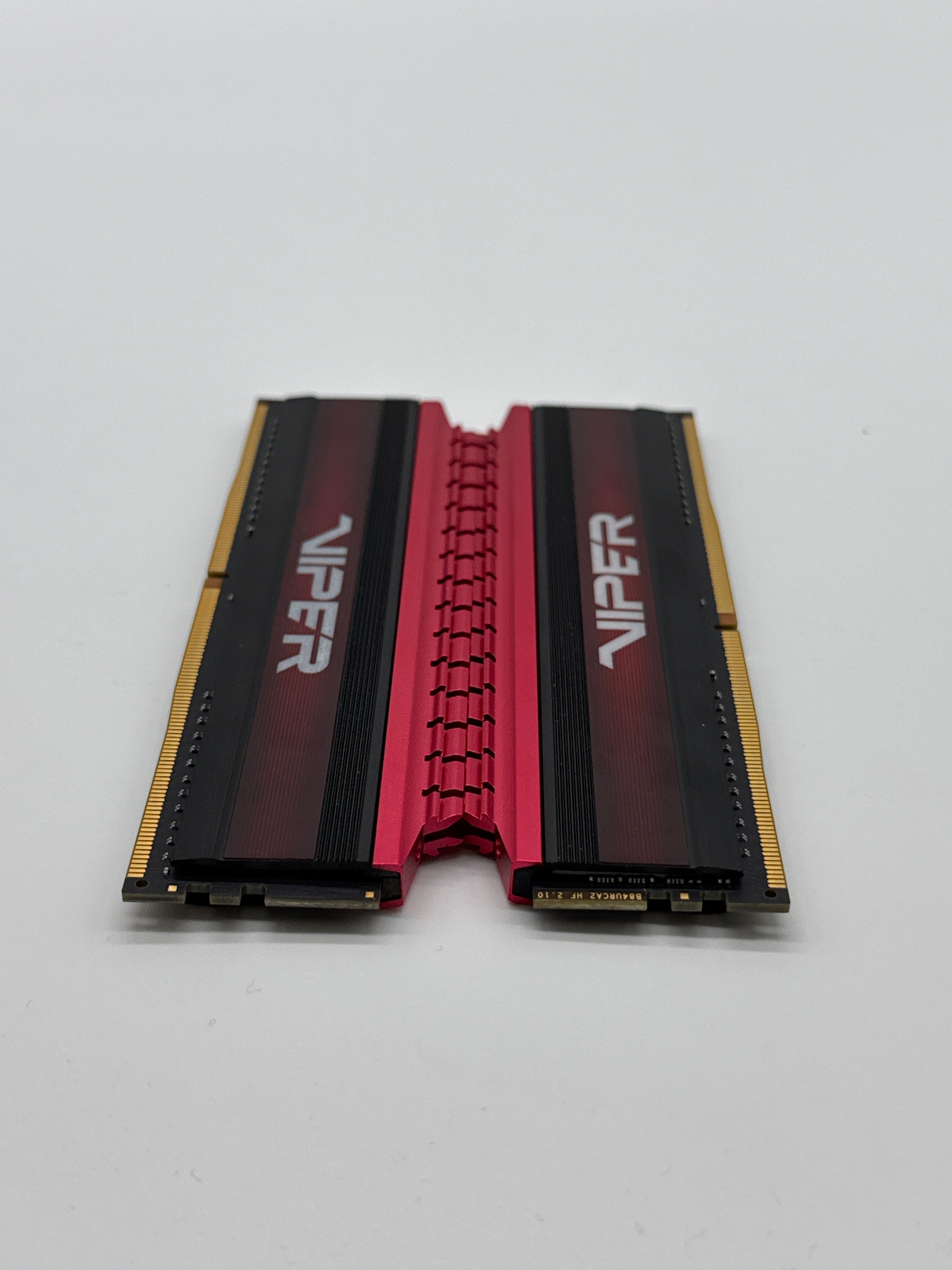 Patriot Viper 8GB DDR4 RAM DIMM PC4-24000 Red