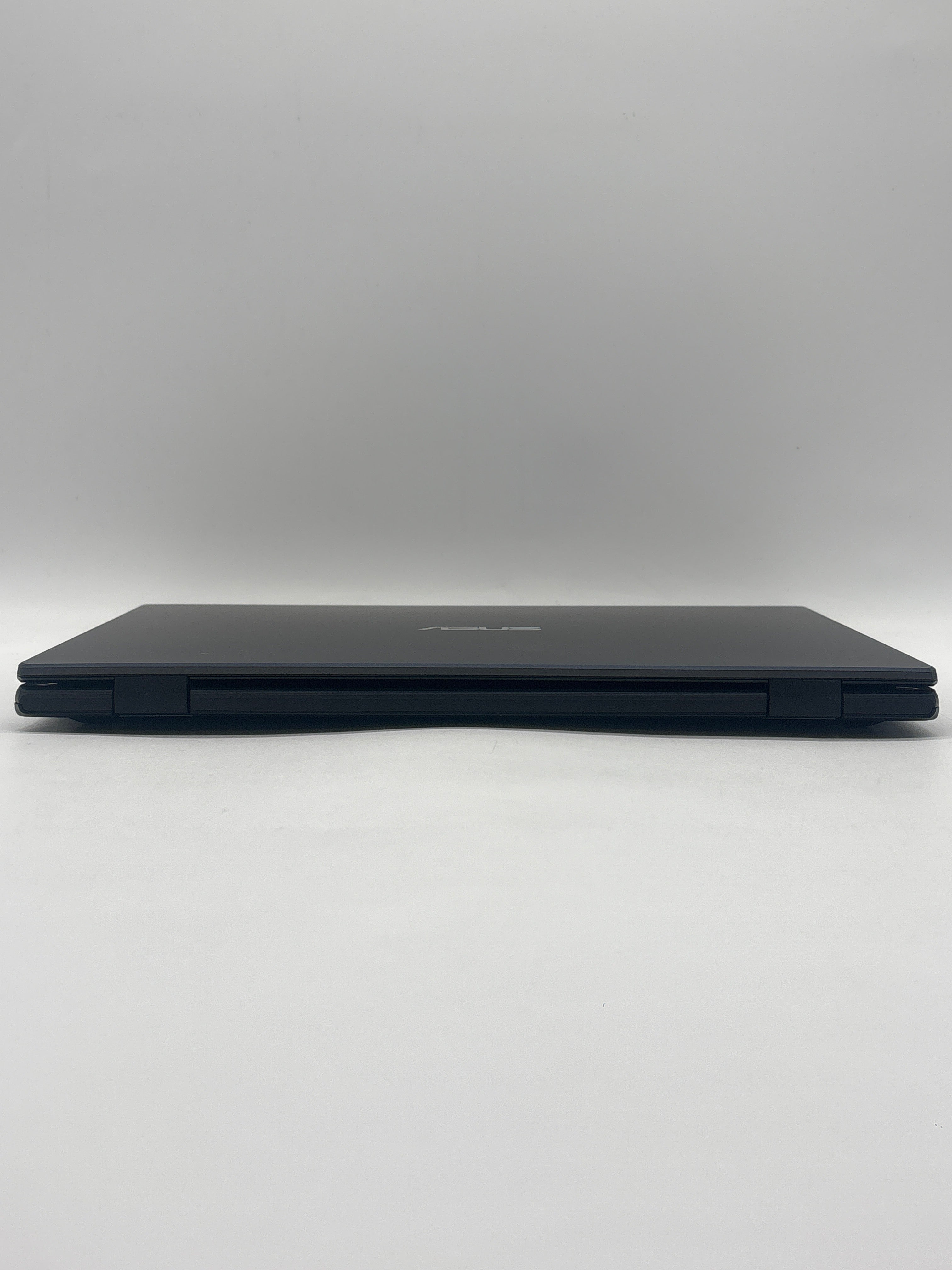 Asus L210M Celeron N4020 4GB RAM 64GB eMMC