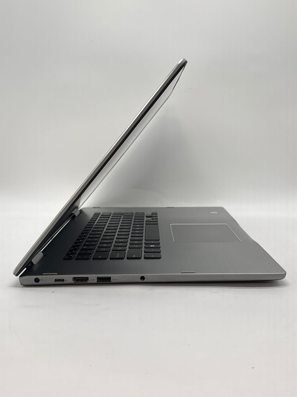 Dell  Inspiron 15 7579 i7-7500U 16GB RAM 512GB SSD - Bad Display