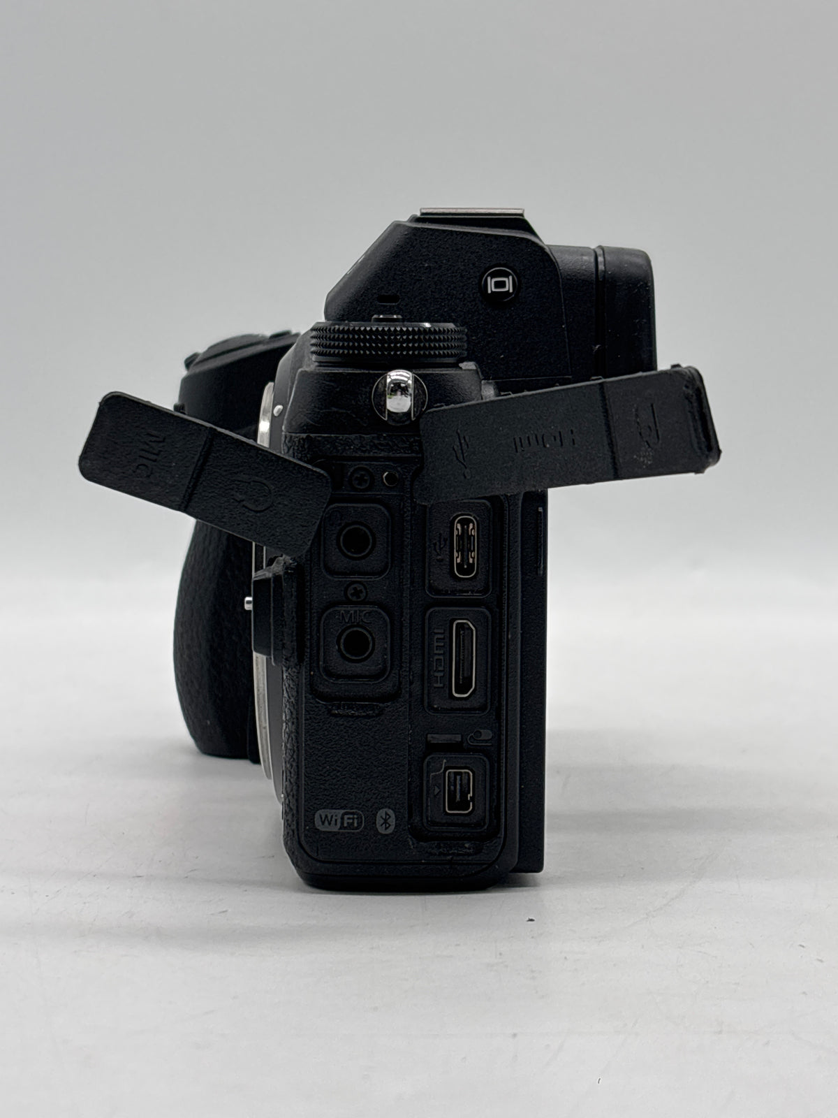 Nikon Z6 Mirrorless Body Only Black - Used