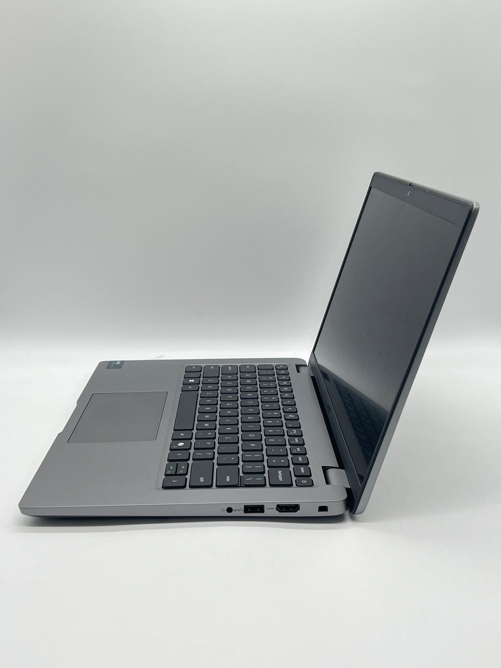 Dell Latitude 5450 14 inch Intel Core Ultra 5 135U 32 GB RAM 512 GB SSD