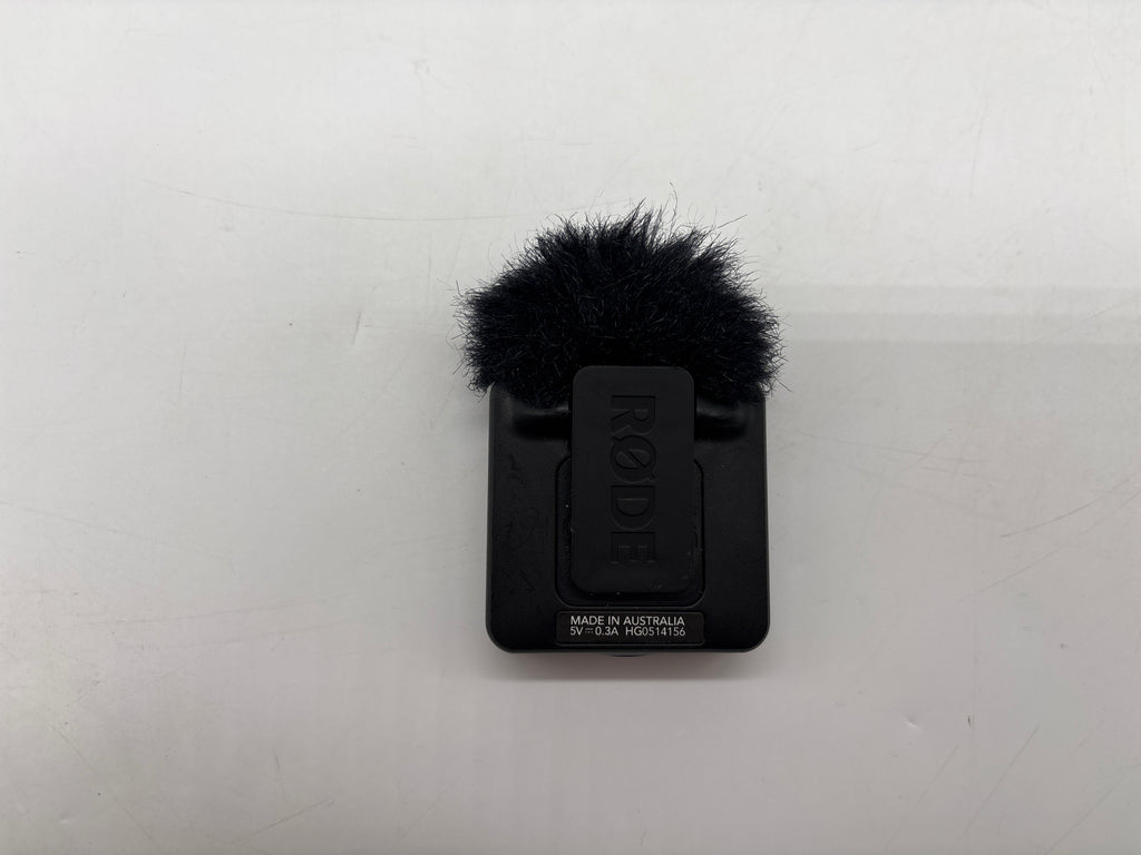 Rode Wireless GO II Wireless Condenser Microphone W/ Cables - Used
