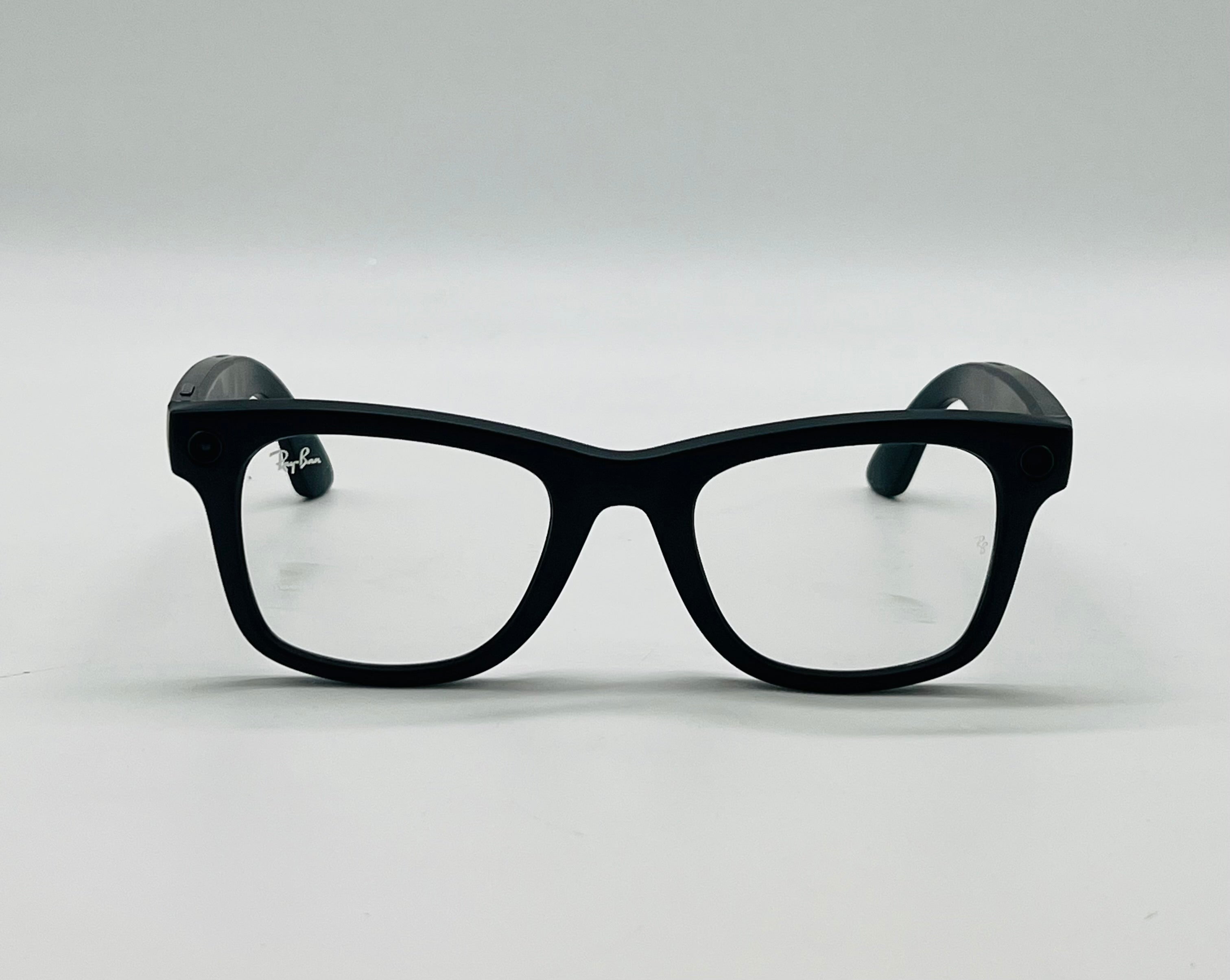 Ray-Ban Meta Wayfarer Smart Glasses, Black Polarized Lens - Used Good Condition