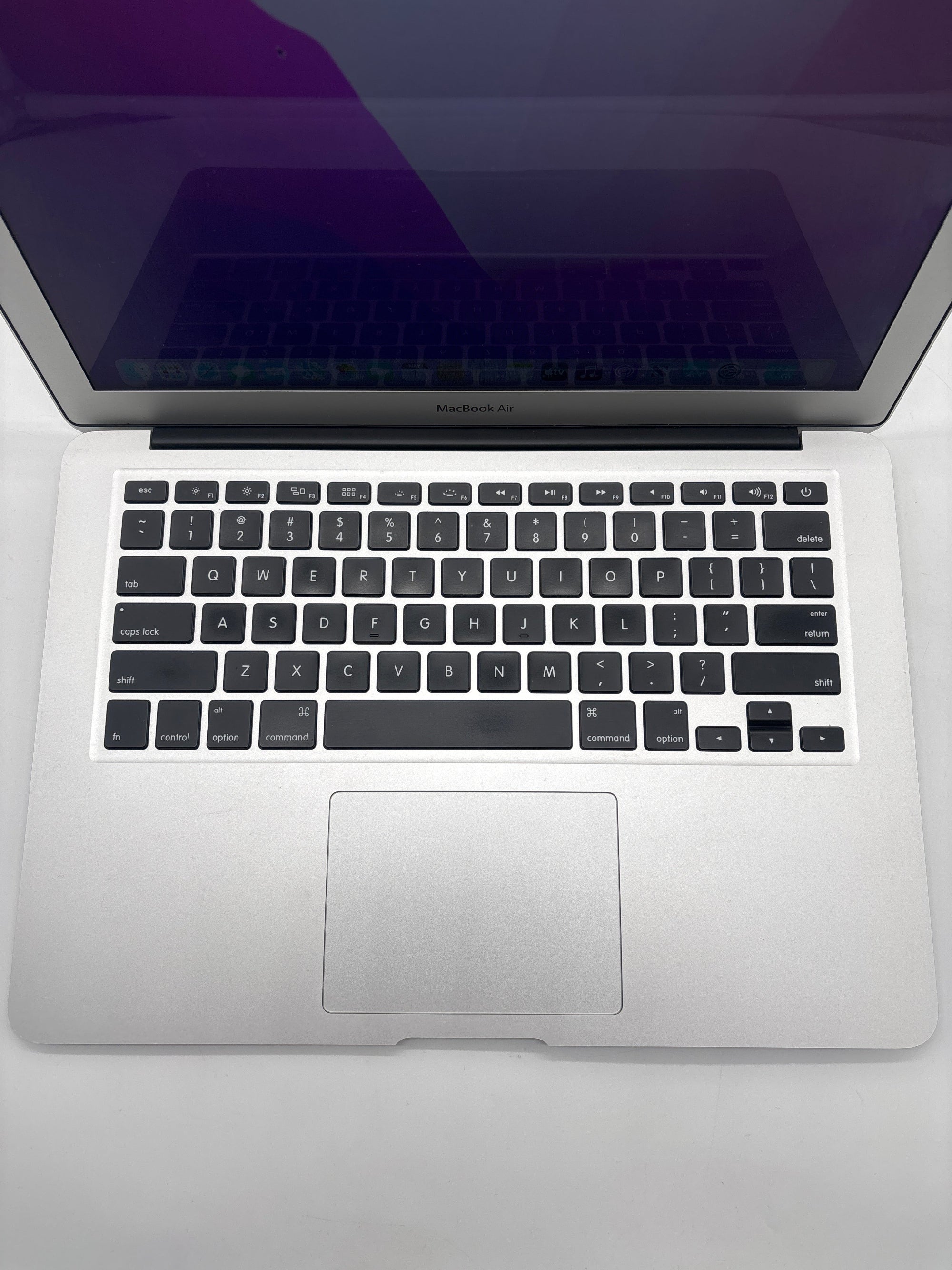 Apple MacBook Air 13.3" A1466 2017 i5 1.8 GHz 8GB RAM 128GB SSD