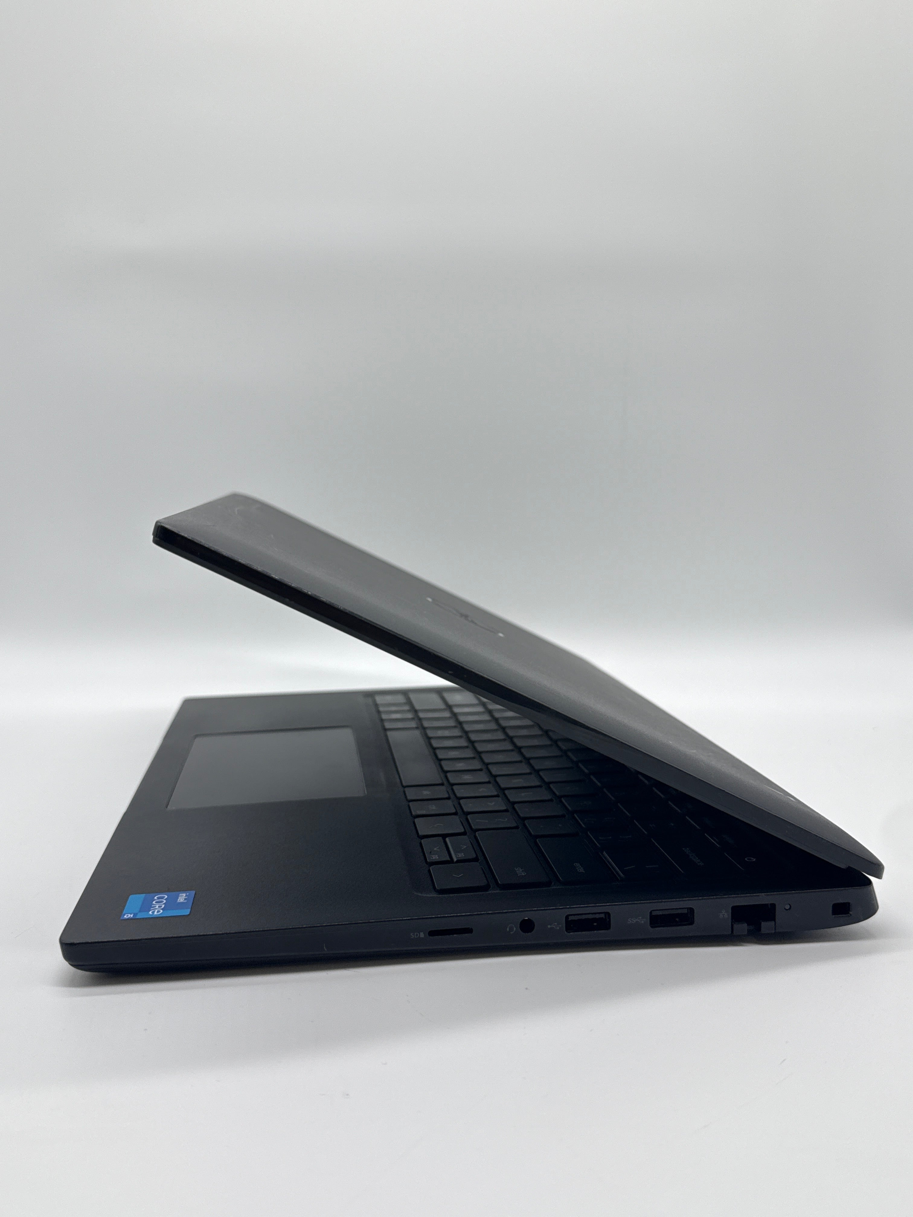 Dell Latitude 3420 i5-1135G7 8GB RAM 256GB SSD