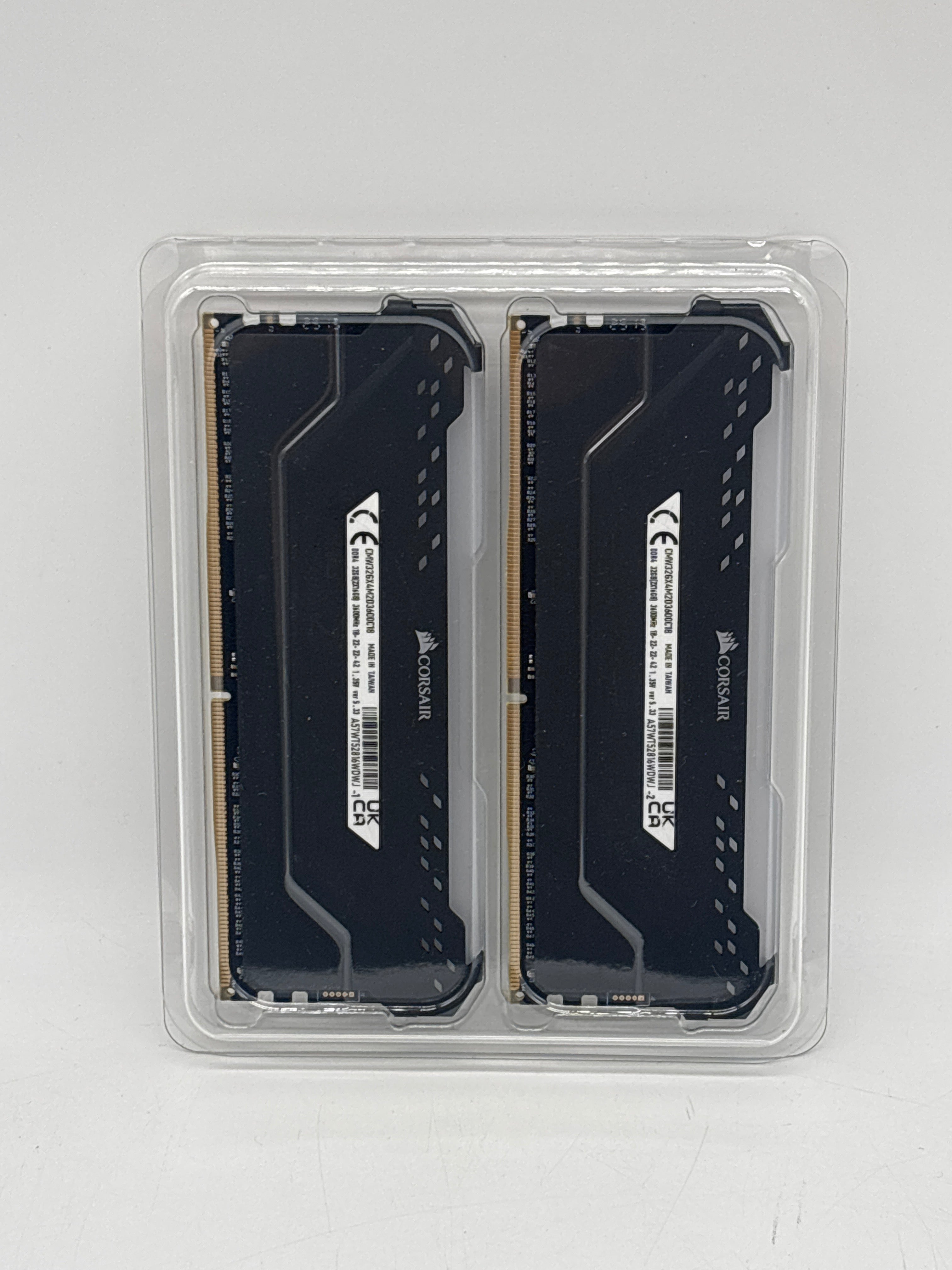 Corsair Vengeance Pro 32GB (2 x 16GB) RAM DDR4-3600 MHz - New Open Box