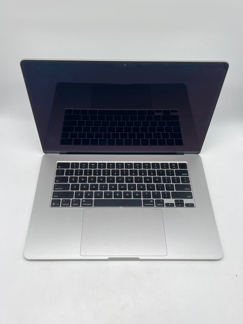 Apple MacBook Air 15" A3241 M4 16GB RAM 256GB SSD - For Parts Read