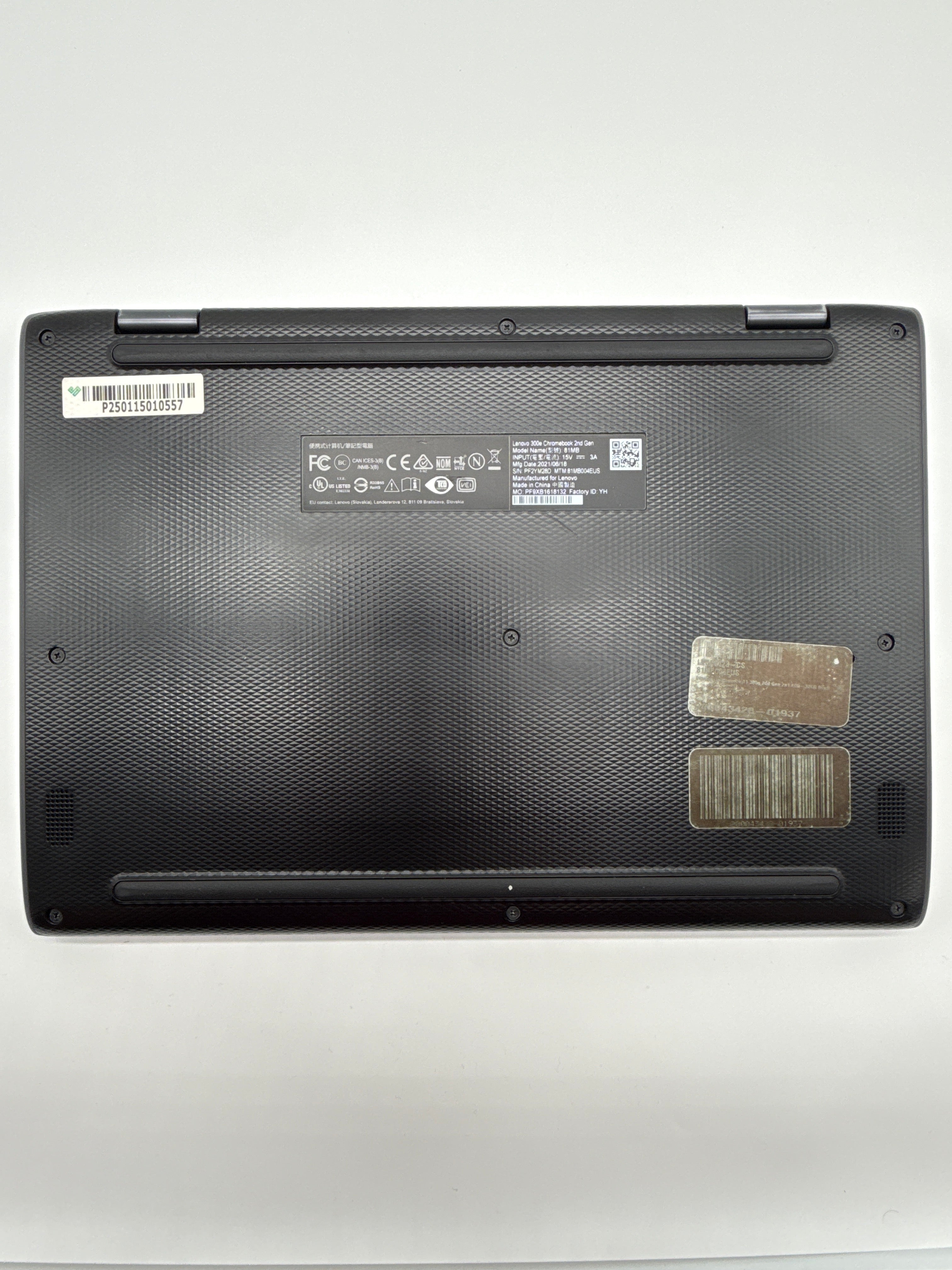 Lenovo 300e Chromebook 2nd Gen 11.6 inch MediaTek 4GB RAM 32GB SSD Black