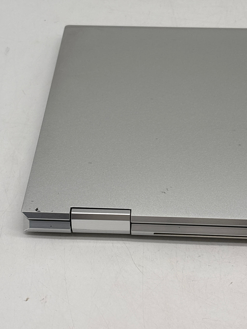 HP EliteBook x360 1040 G8 14" Core i7-1185G7 16GB RAM 512GB SSD - Used