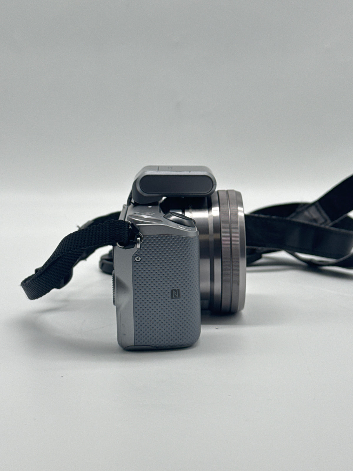 Sony Alpha NEX-5T 16.1MP Mirrorless Camera with E PZ 16-50mm OSS Lens - Used