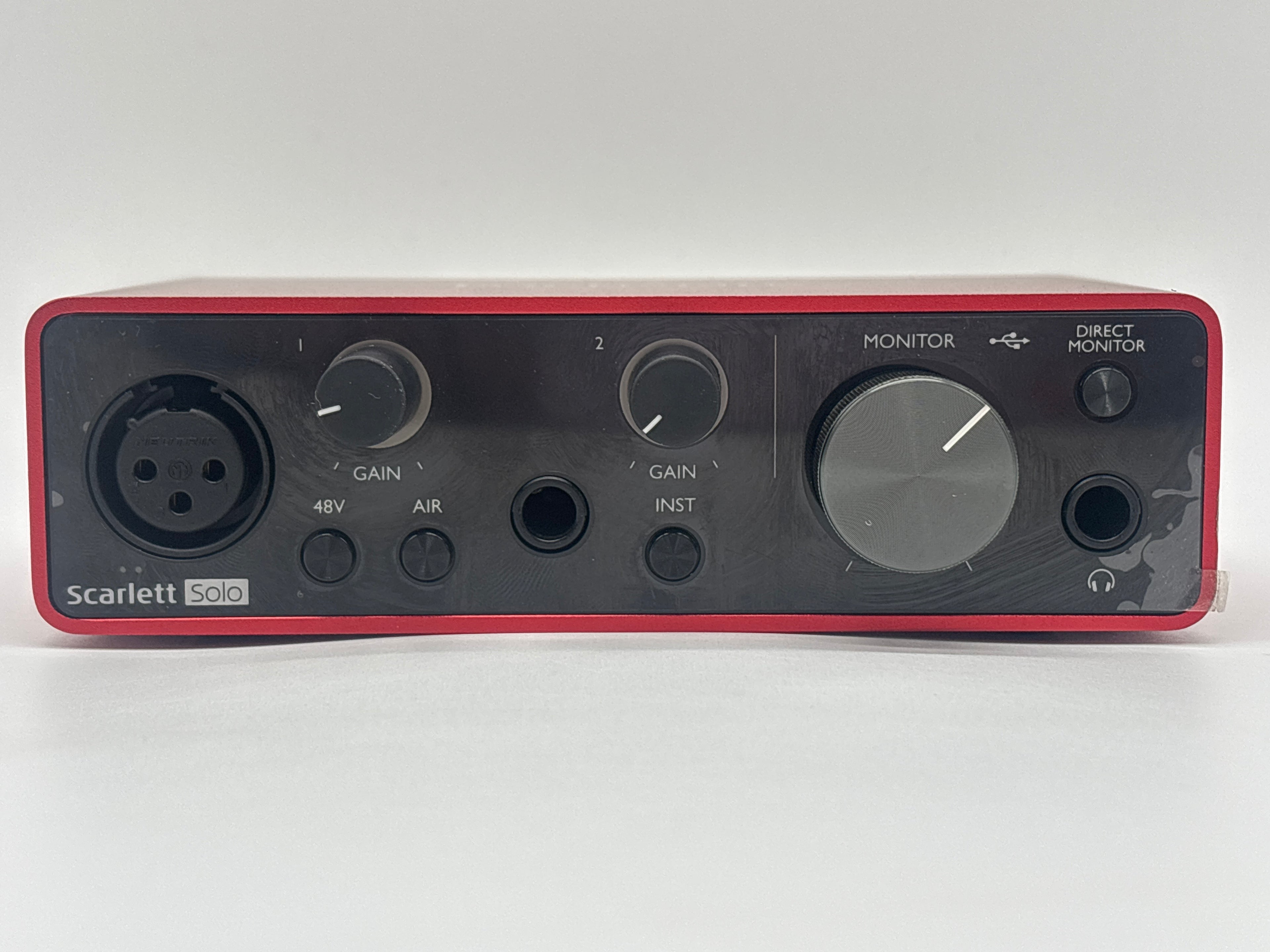 Focusrite Scarlett Solo USB Audio Interface - Red 24 Bit 192 kHz