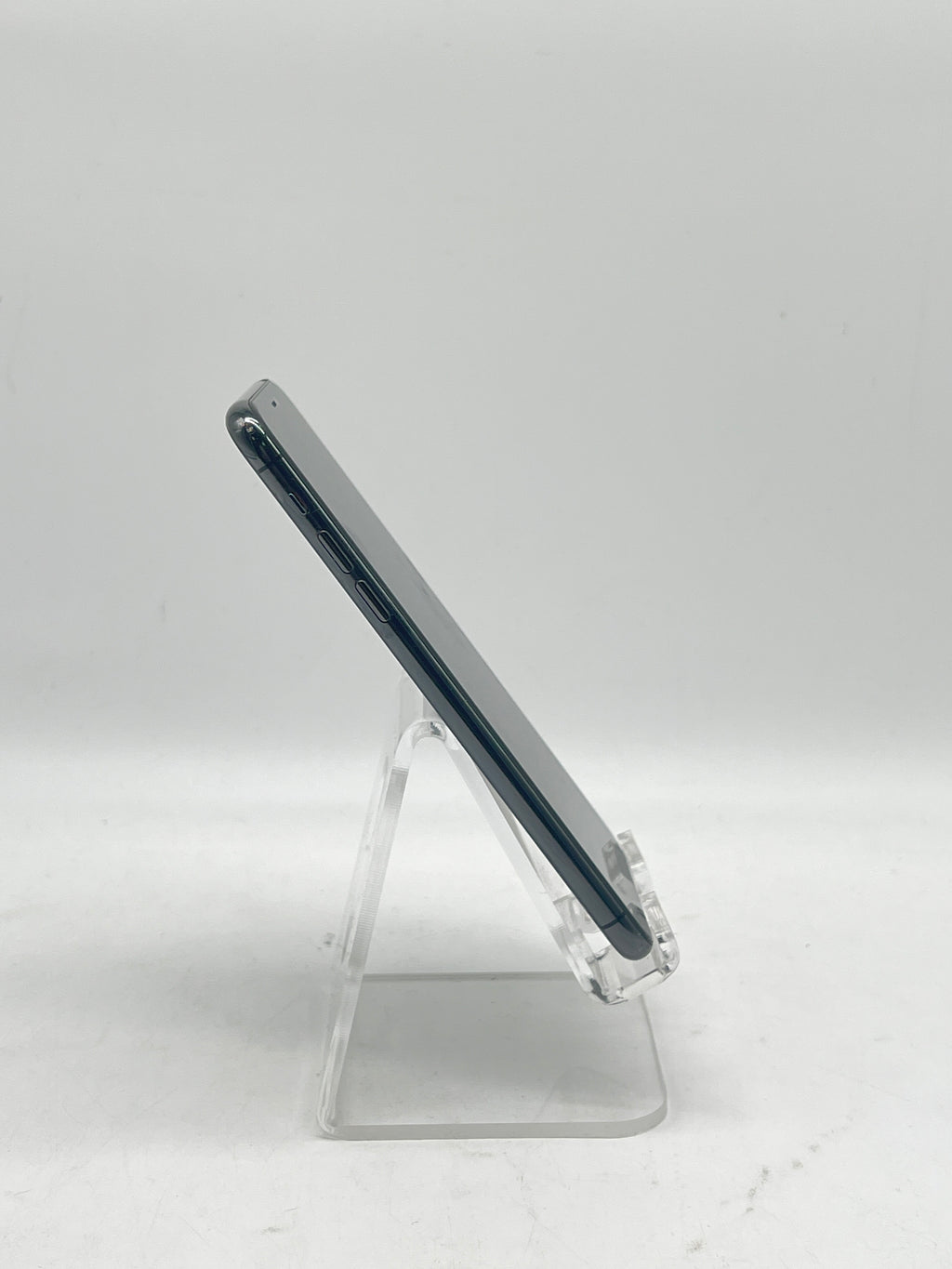 Apple iPhone 11 Pro Max 256GB A2161 Gray Unlocked - For Parts