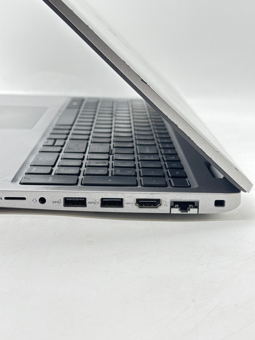 Dell Latitude 5540 Core i5 1345U 16GB RAM 512GB SSD 15.6in - Used