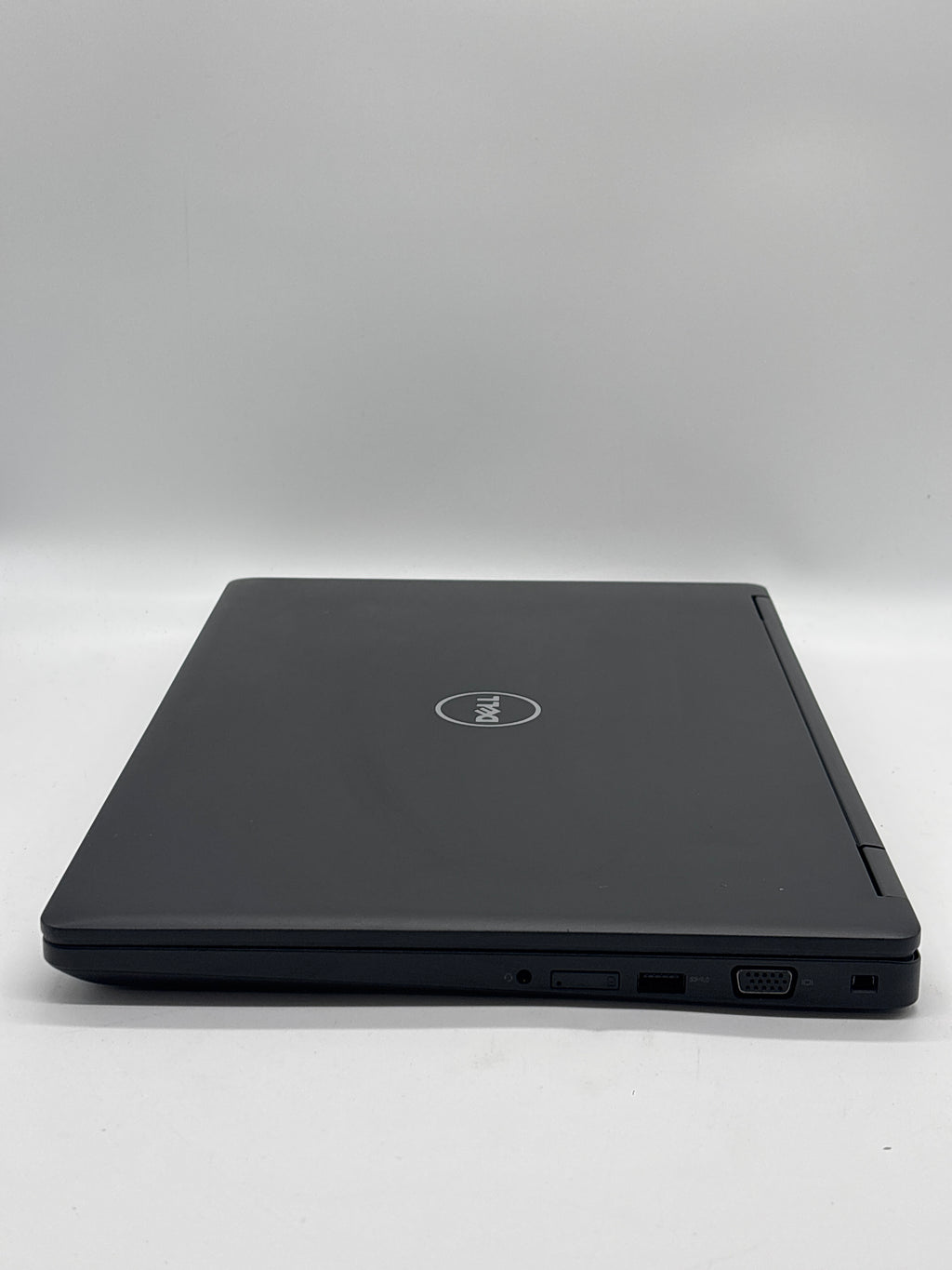 Dell Latitude 5580 15.6in Intel i7-7820HQ 16GB RAM 512GB SSD Windows 11 Pro