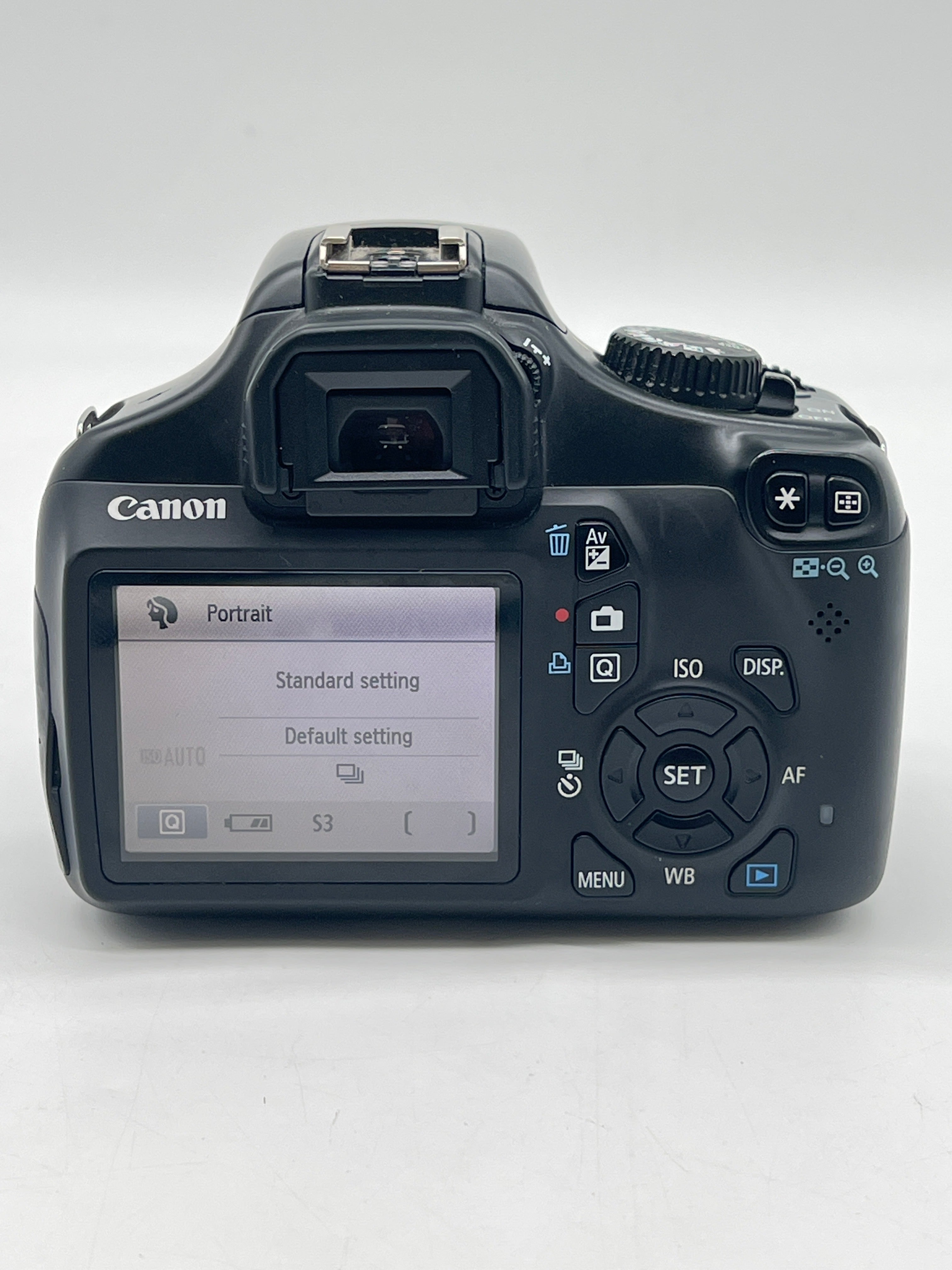 Canon EOS Rebel T3 Digital Camera W 18-55mm lens - Used