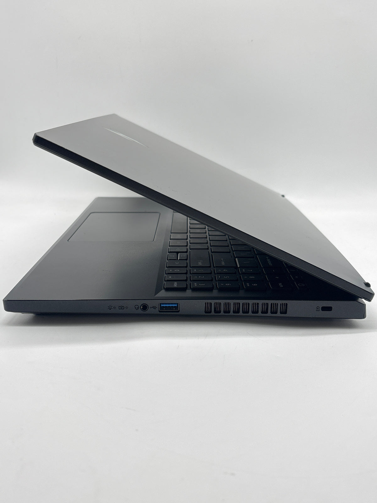 Acer Nitro ANV15-51-789J i7-13620H 16GB RAM 512GB SSD RTX 4060 Black - READ