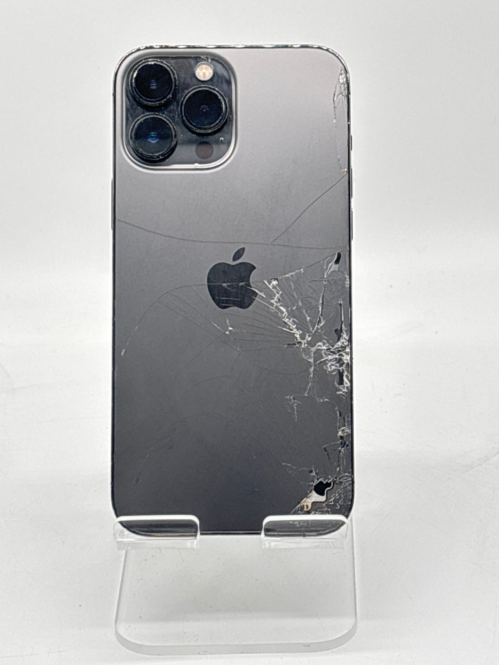 Apple iPhone 13 Pro Max 256 GB Black Unlocked - For Parts (100% Battery)