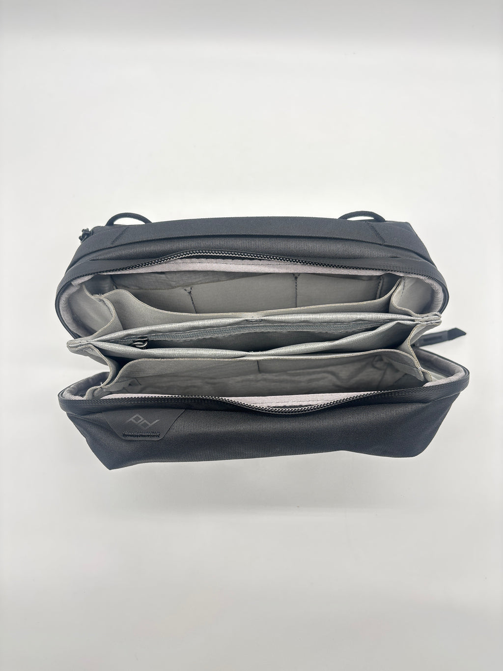 Peak Design Tech Pouch Zippered Organizer Bag Pockets Weatherproof Nylon Black