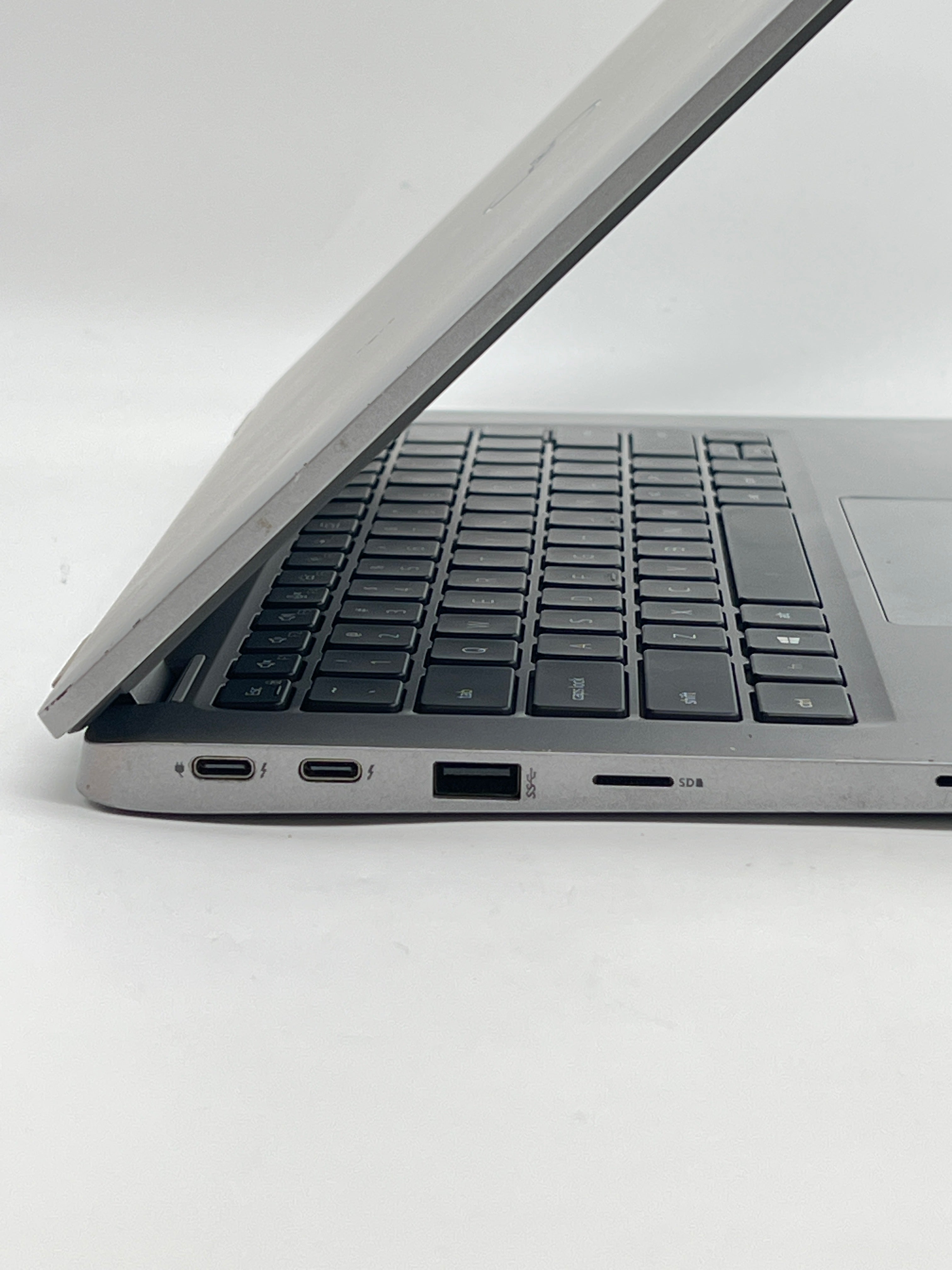Dell Latitude 5320 i5-1145G7 16GB RAM 512GB SSD - For Parts (Read)