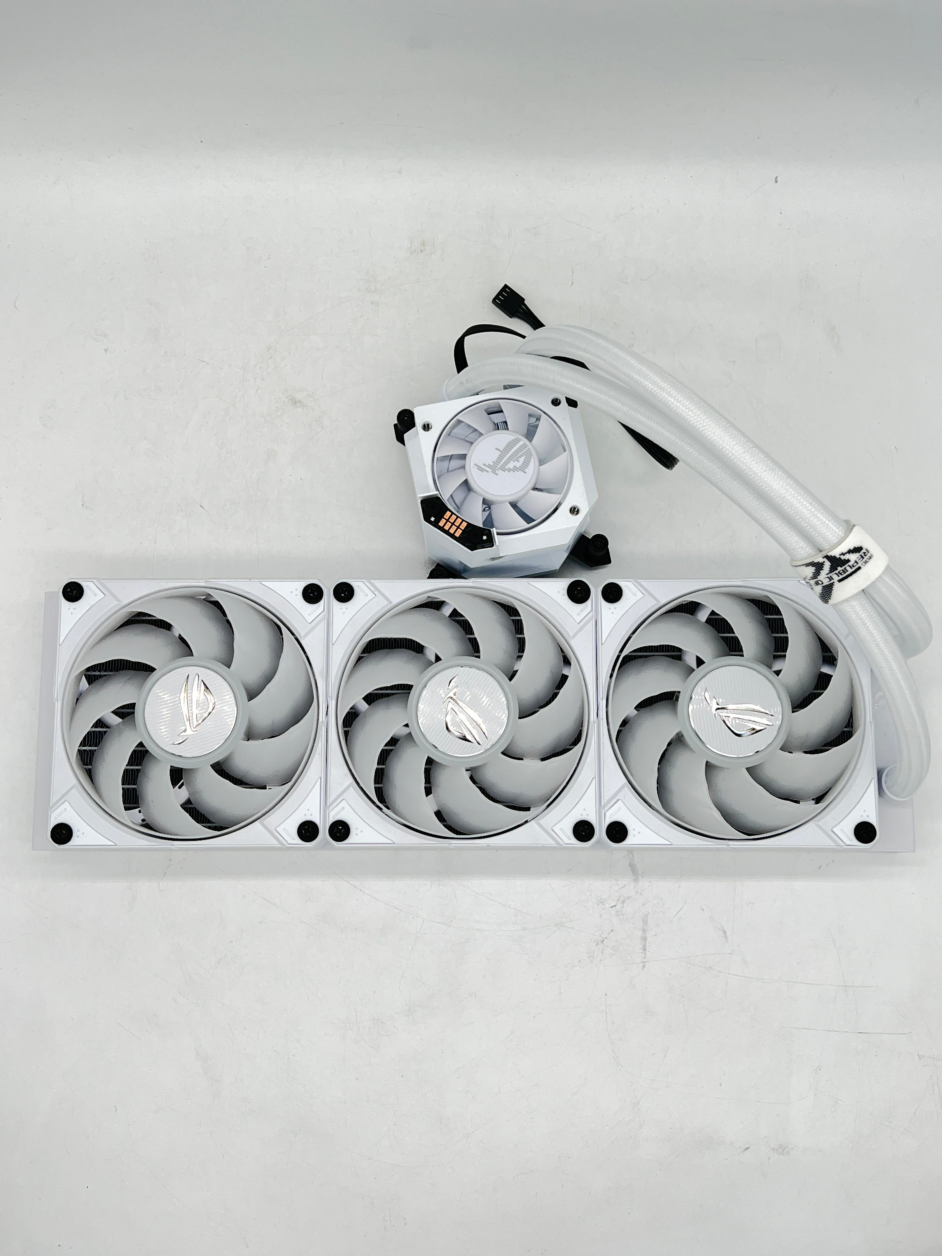 ASUS ROG Ryujin III 360 ARGB Extreme Liquid Cooler - White Used