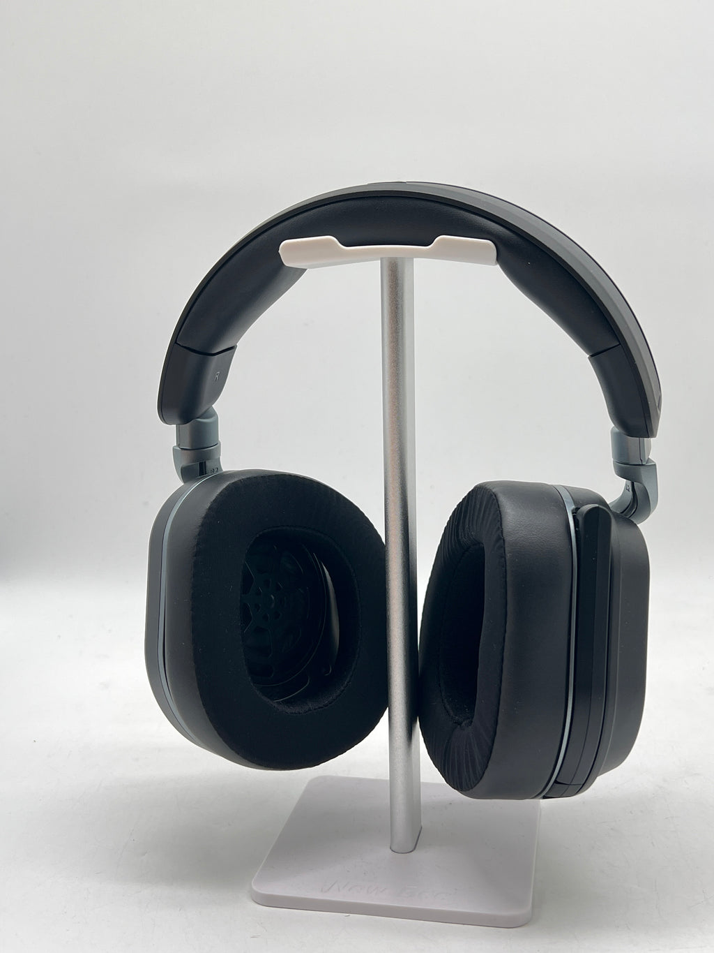 Turtle Beach Stealth 700 Gen 3 Wireless Gaming Headset Black - READ