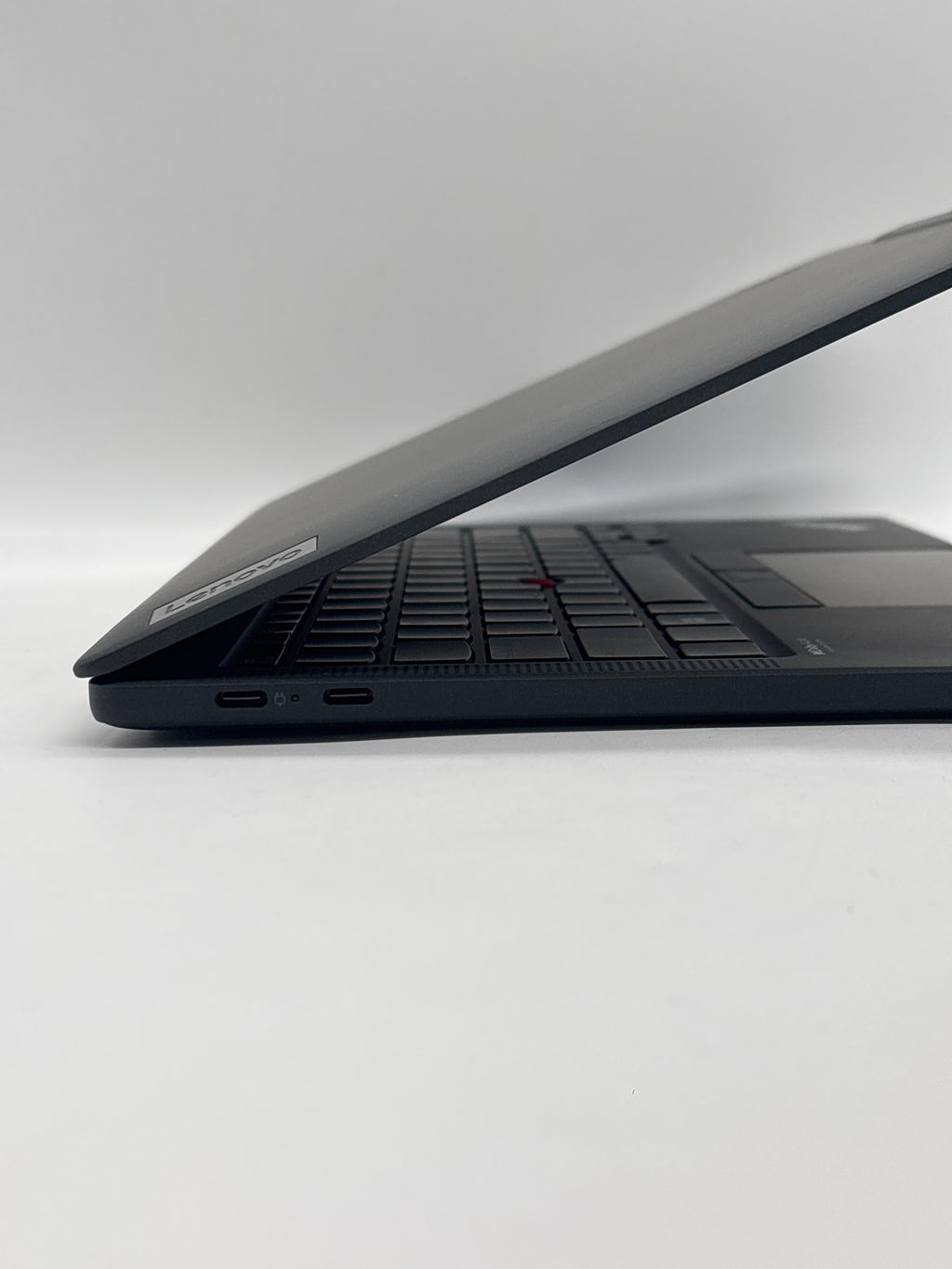 Lenovo ThinkPad X13s Gen 1 Snapdragon 8cx Gen 3 16GB RAM 512GB SSD