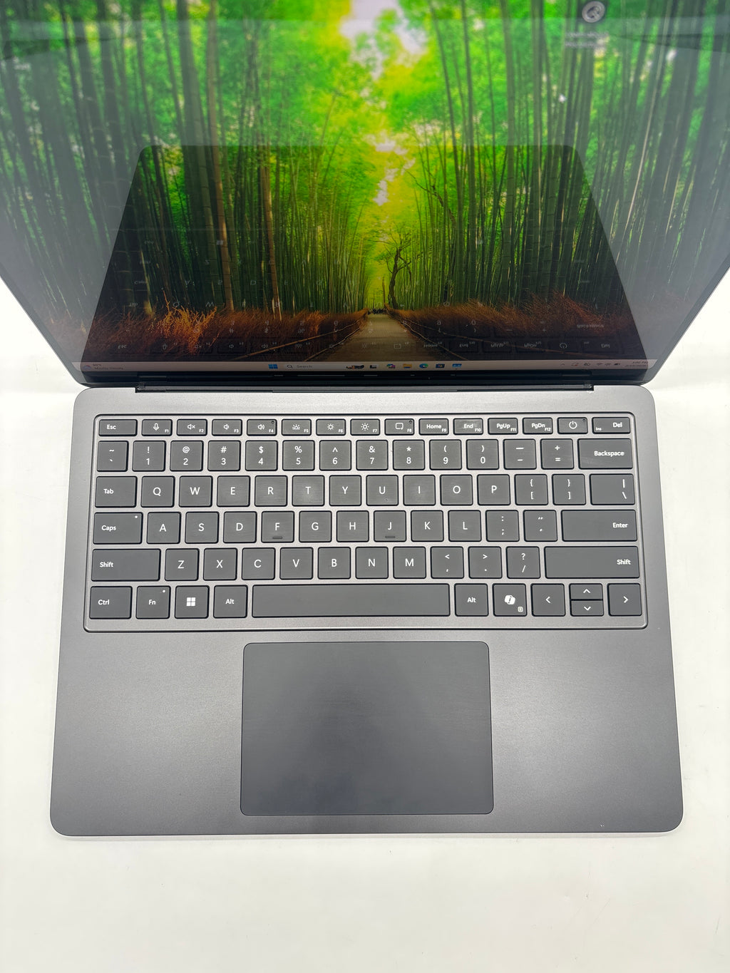Microsoft Surface Laptop 7 2107 Ultra 7 268V 32GB RAM 1TB SSD - For Parts (READ)