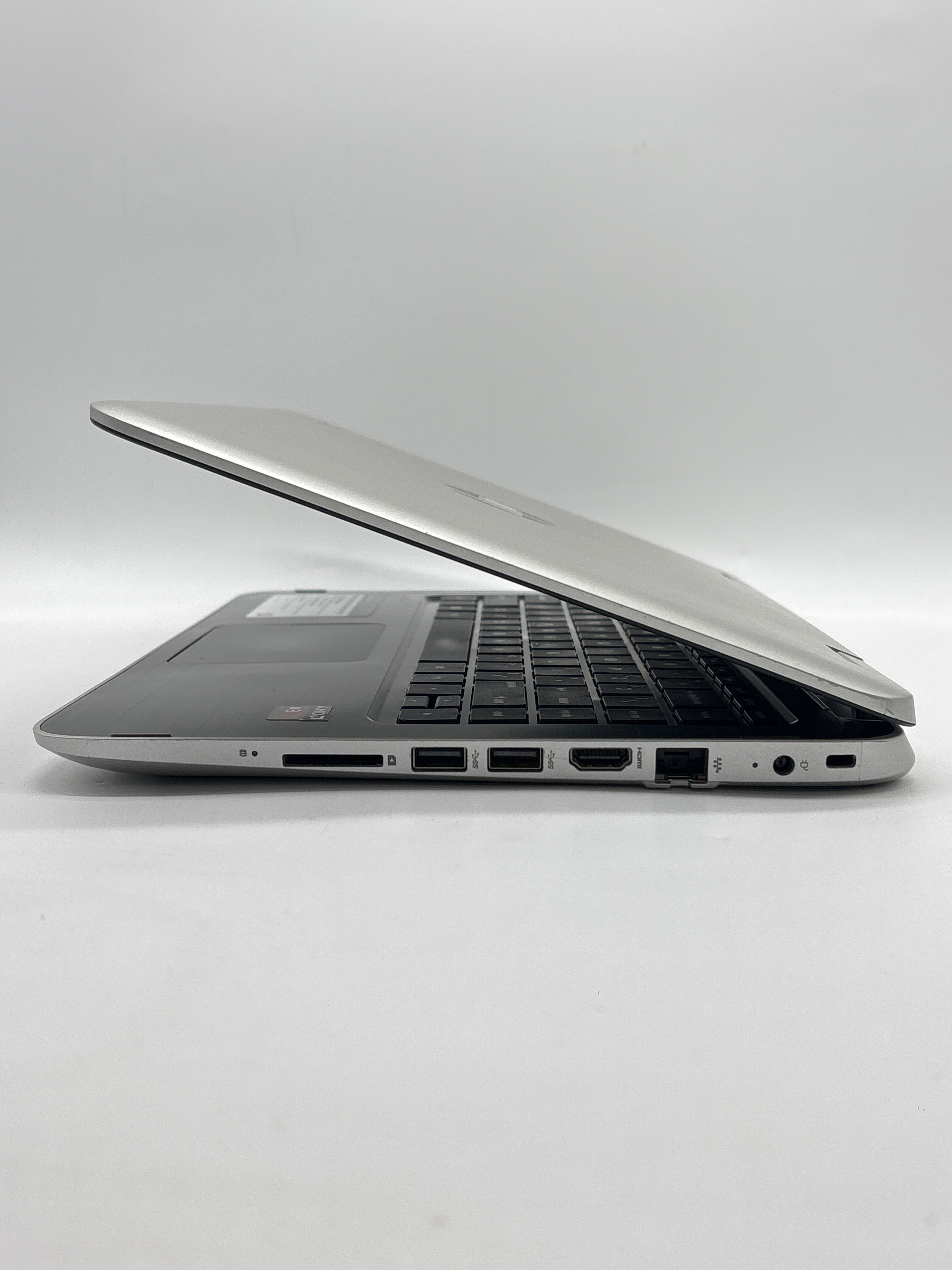 HP Pavilion 13-a010nr AMD A8-6410 8GB RAM 512GB SSD - For Parts (Read DESC)
