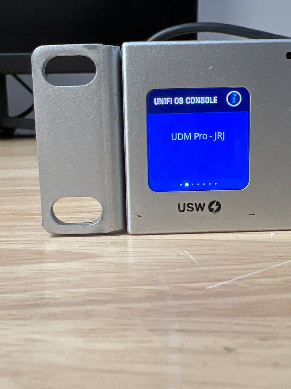 Ubiquiti UniFi USW-24-PoE Network Switch 24 Ports Managed Ethernet Silver Used