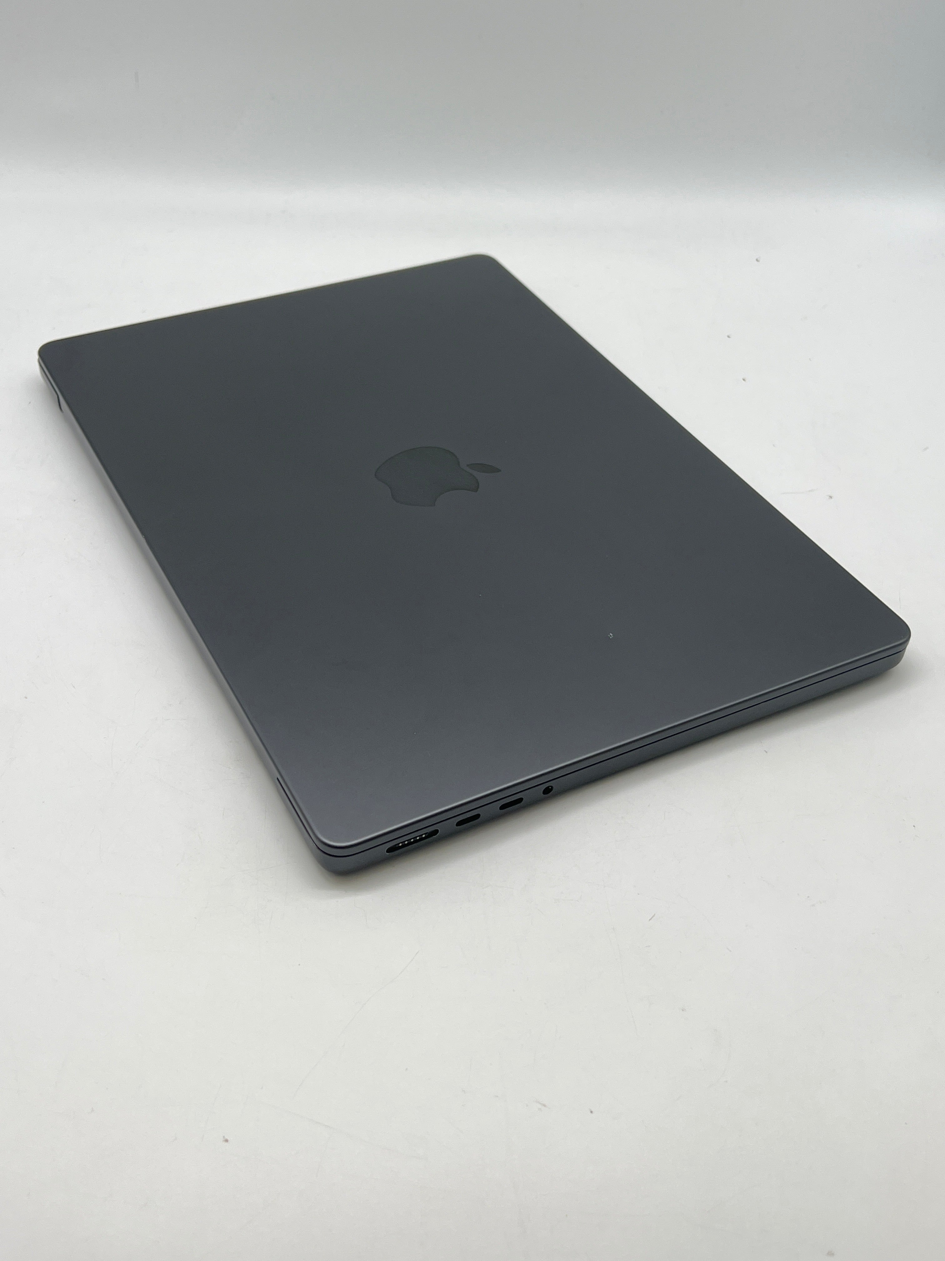 Apple MacBook Pro 14" M4 16GB RAM 512GB SSD - Used