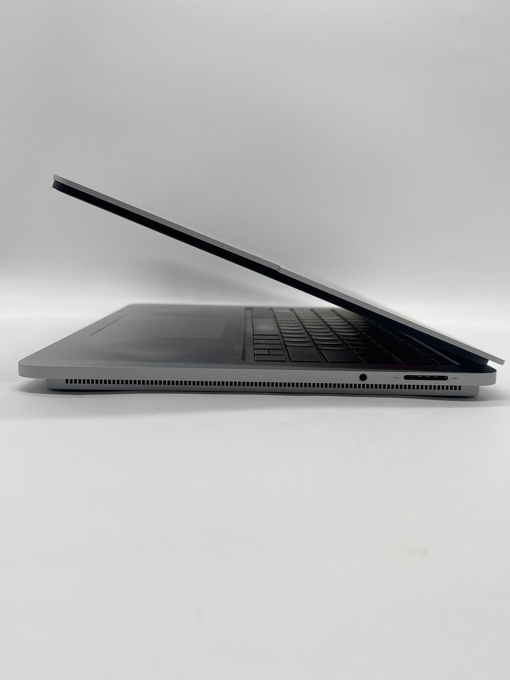 Microsoft Surface Laptop Studio 1964 i7-11370H 32GB RAM 1TB SSD