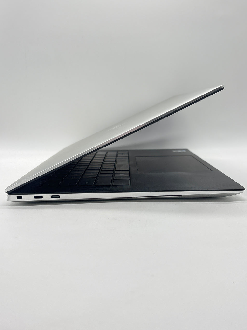 Dell XPS 15 9530 i7-13700H 32GB RAM 1TB SSD RTX 4050