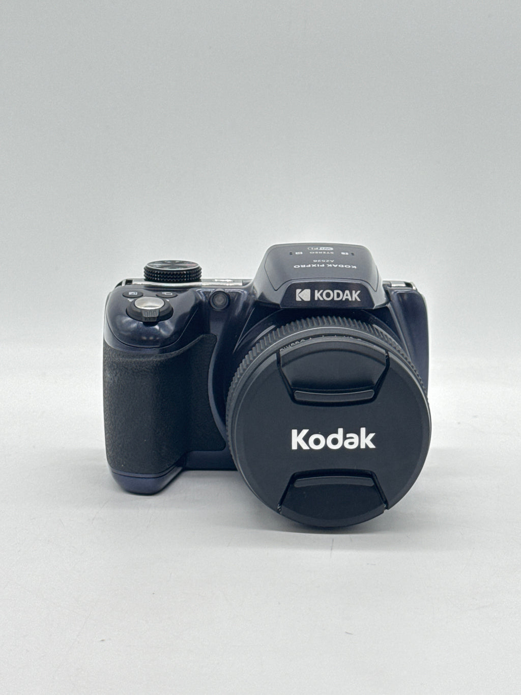 Kodak PIXPRO AZ528 16.0MP Digital Camera - Used