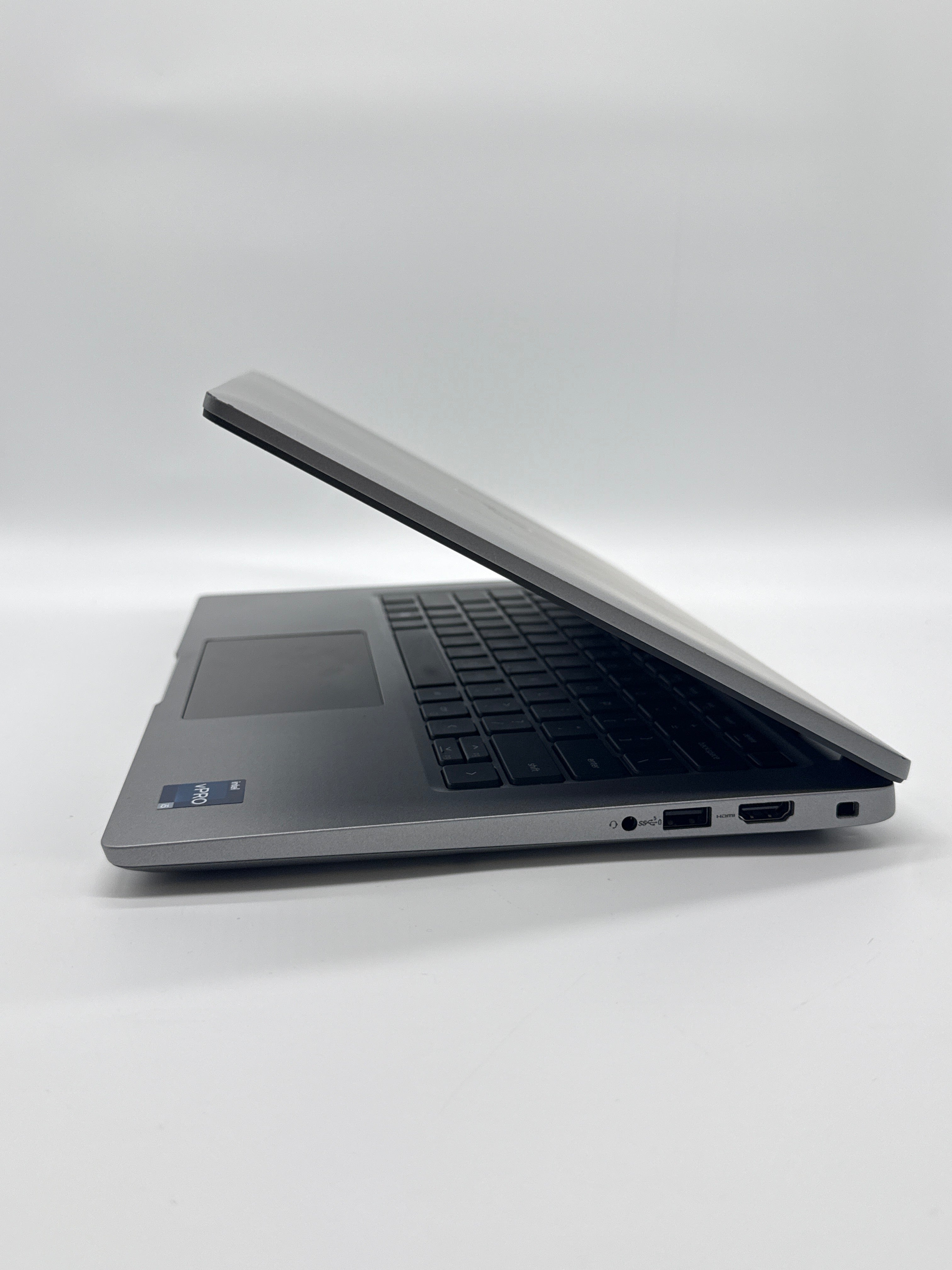 Dell Latitude 5440 i5-1335U 16GB RAM 256GB