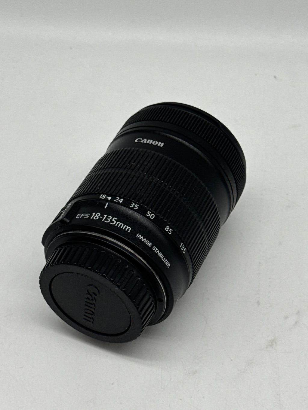Canon EF-S 18-135mm F3.5-5.6 IS Standard Zoom Lens 67mm Black