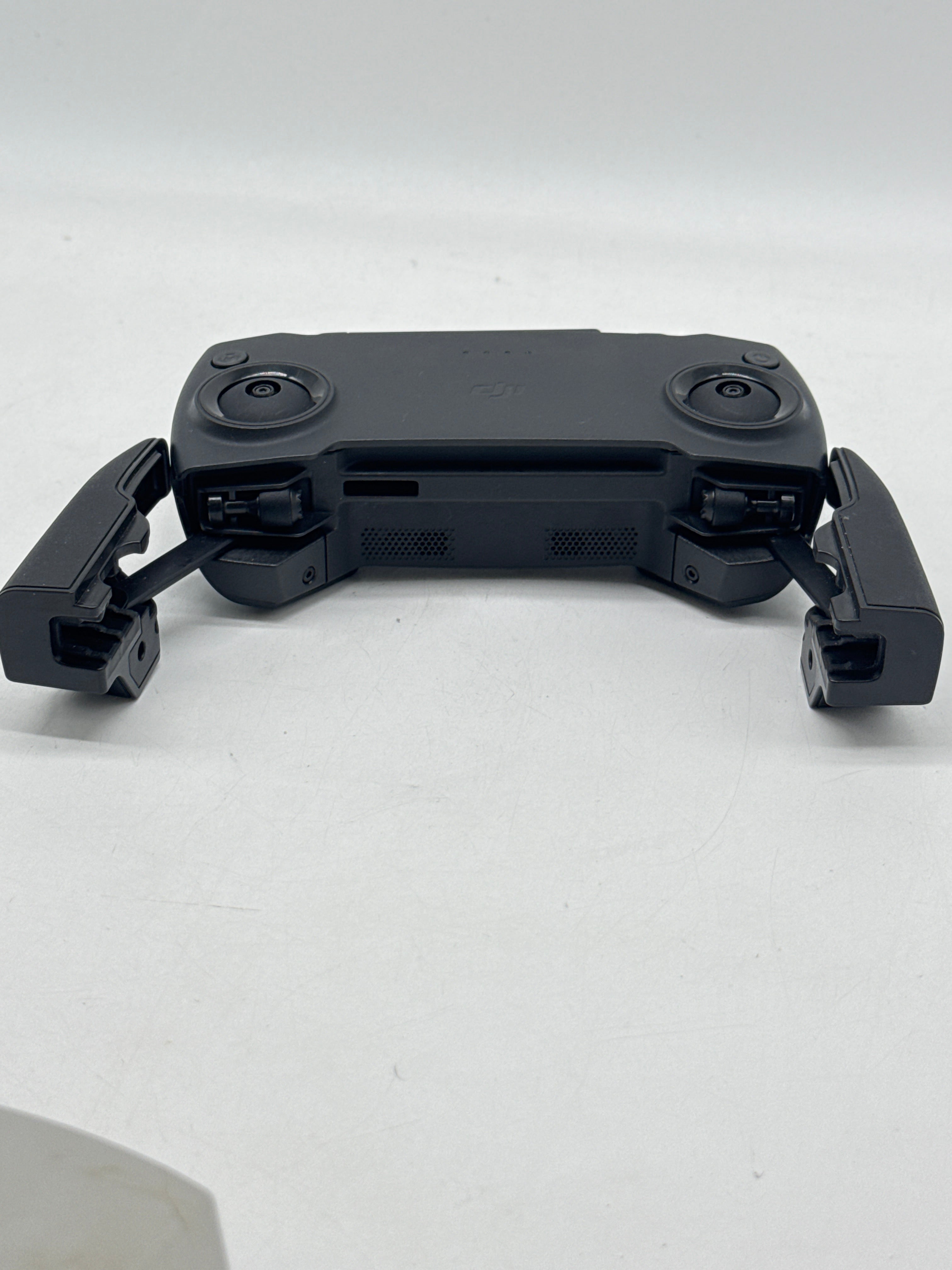 DJI Mavic Mini Drone 2.7K Camera 30min Flight Time - READ